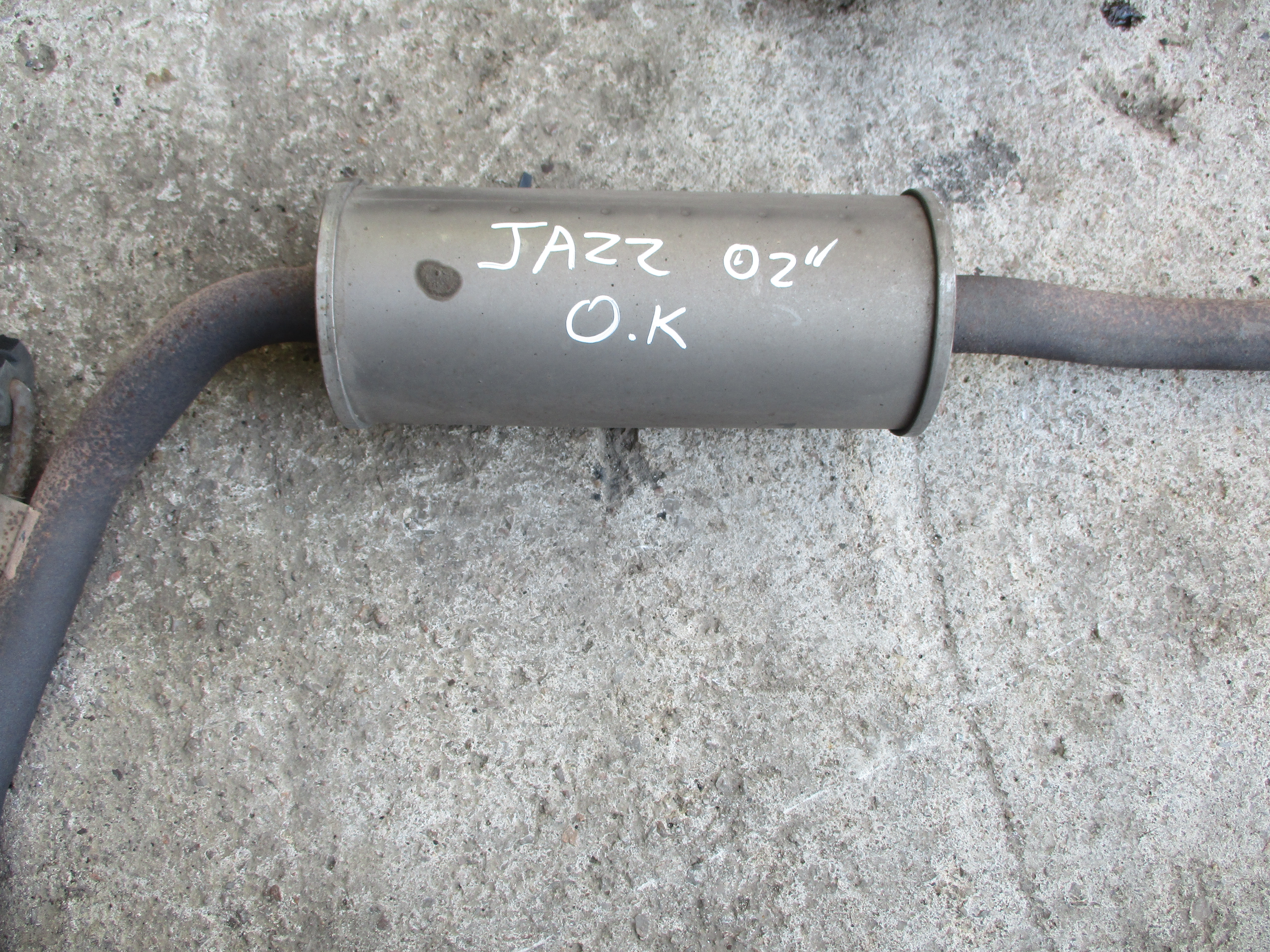 Μεσαίο Καζανάκι Εξάτμισης Honda Jazz ’02 Προσφορά.