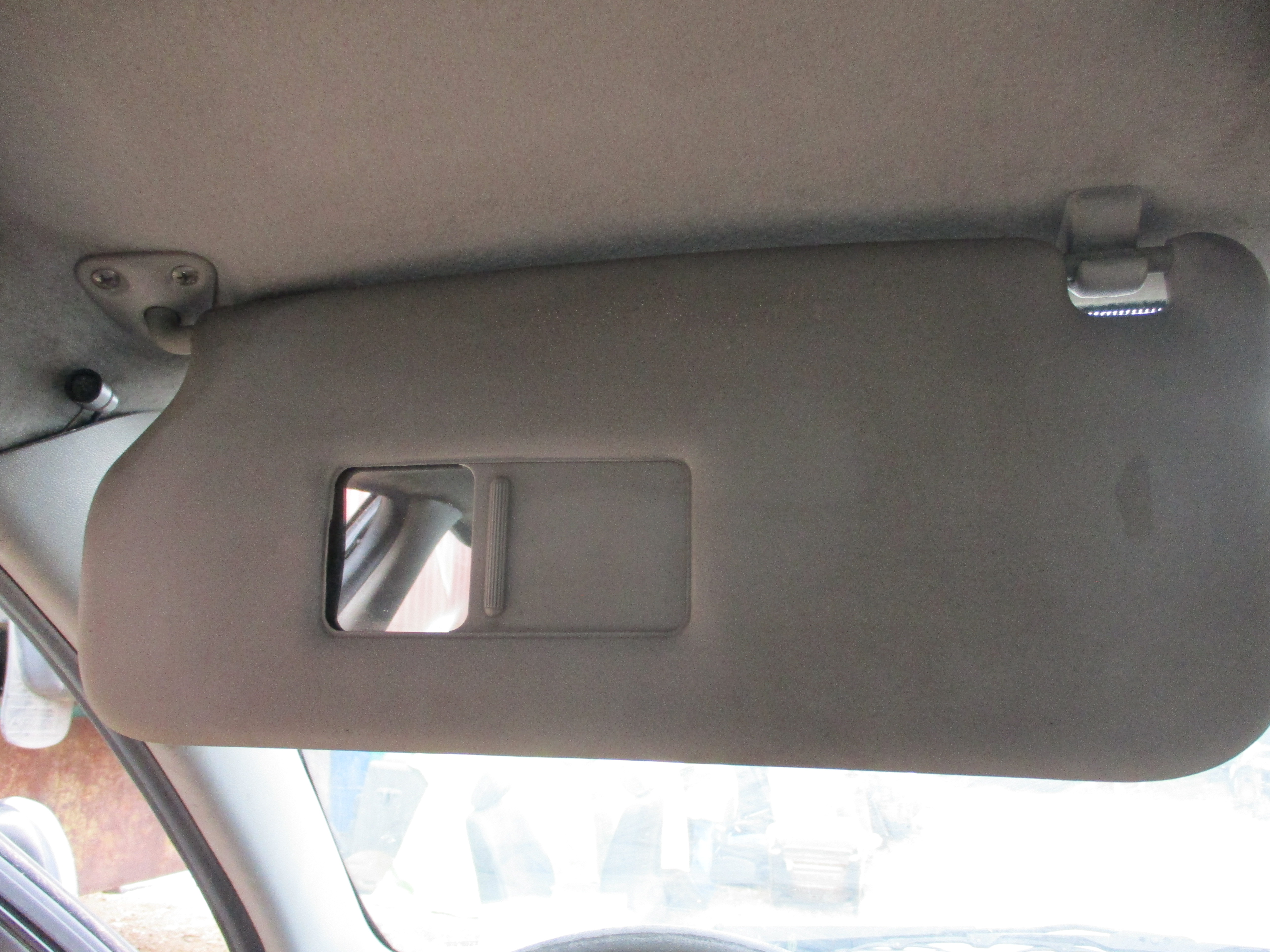 Σκιάδιο Οδηγού-Συνοδηγού Toyota Avensis ’01 Προσφορά.