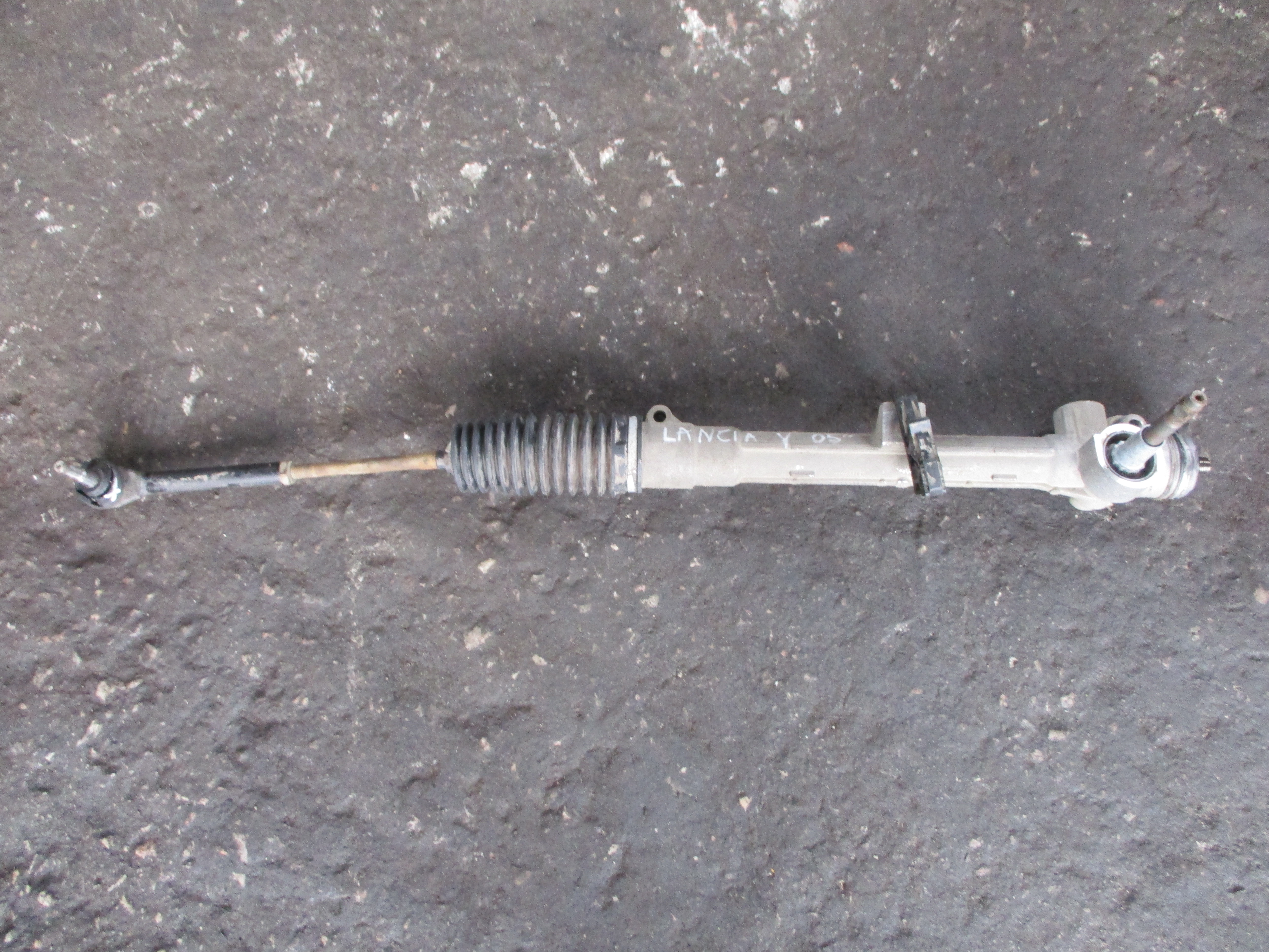 Κρεμαργιέρα ( 37502399Ε ) Lancia Ypsilon ’05 Προσφορά.