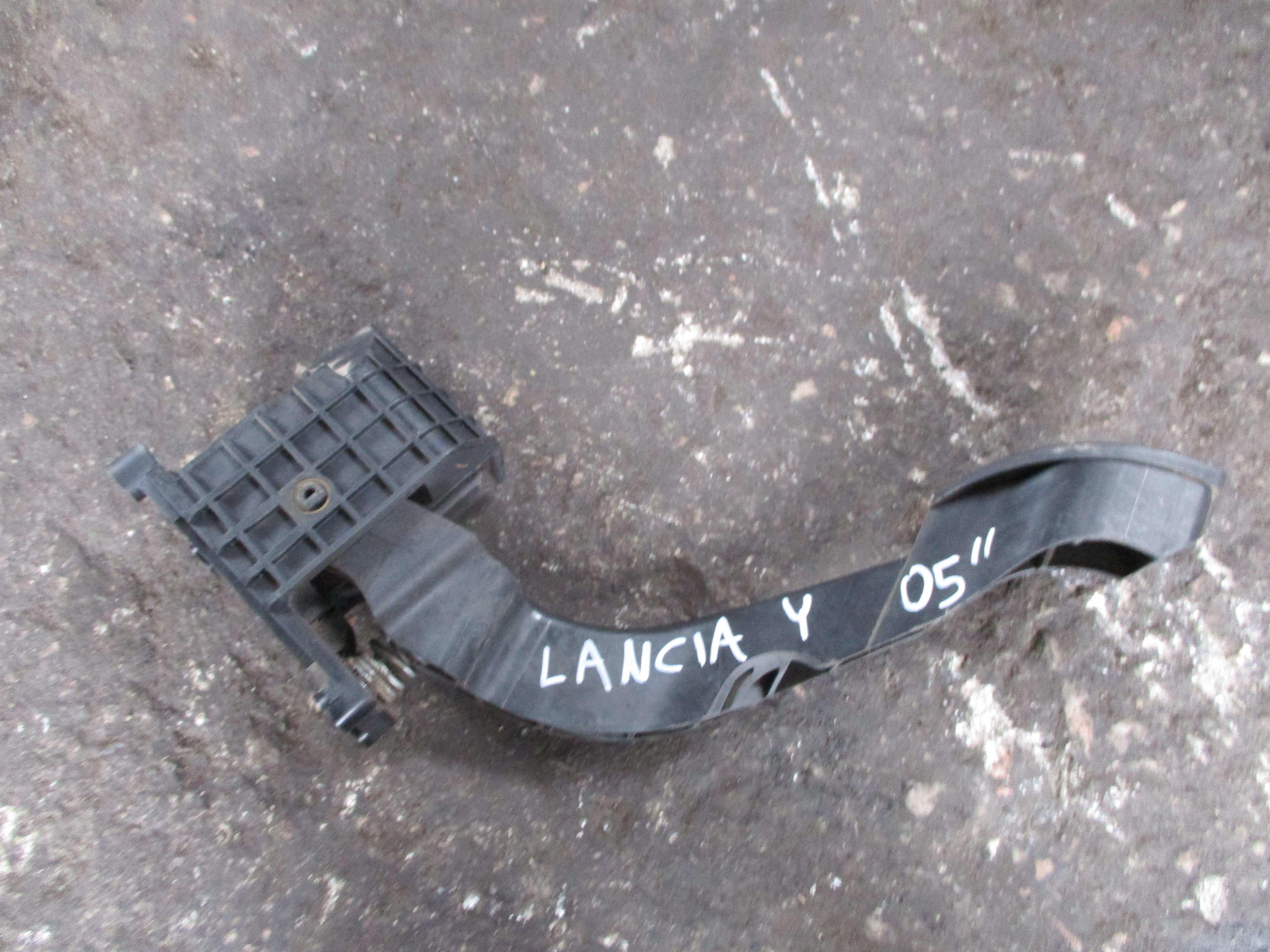 Πεντάλ Γκαζιού Ηλεκτρικό Lancia Ypsilon ’05 Προσφορά.