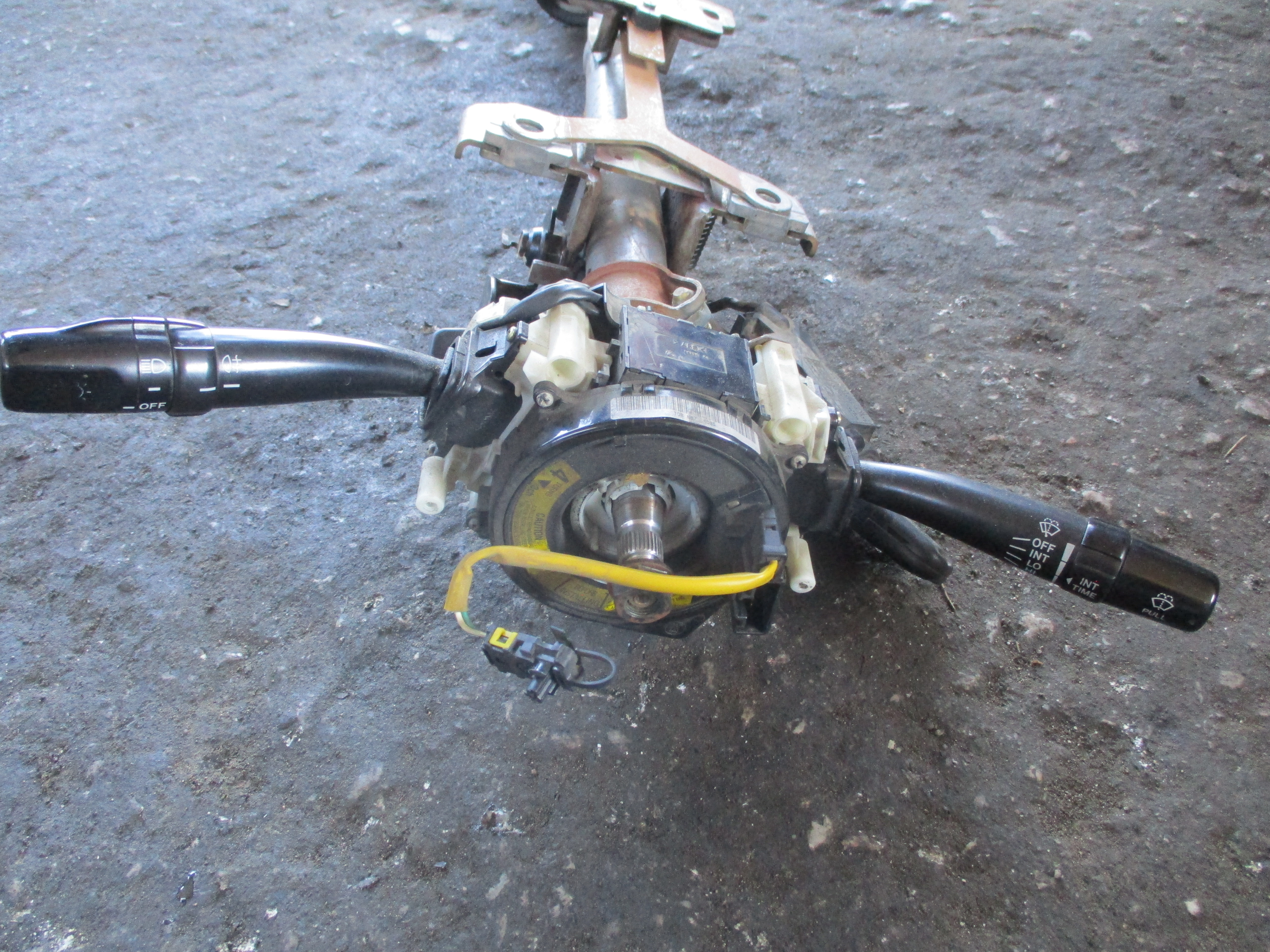 Φλασιέρα Toyota Avensis ’01