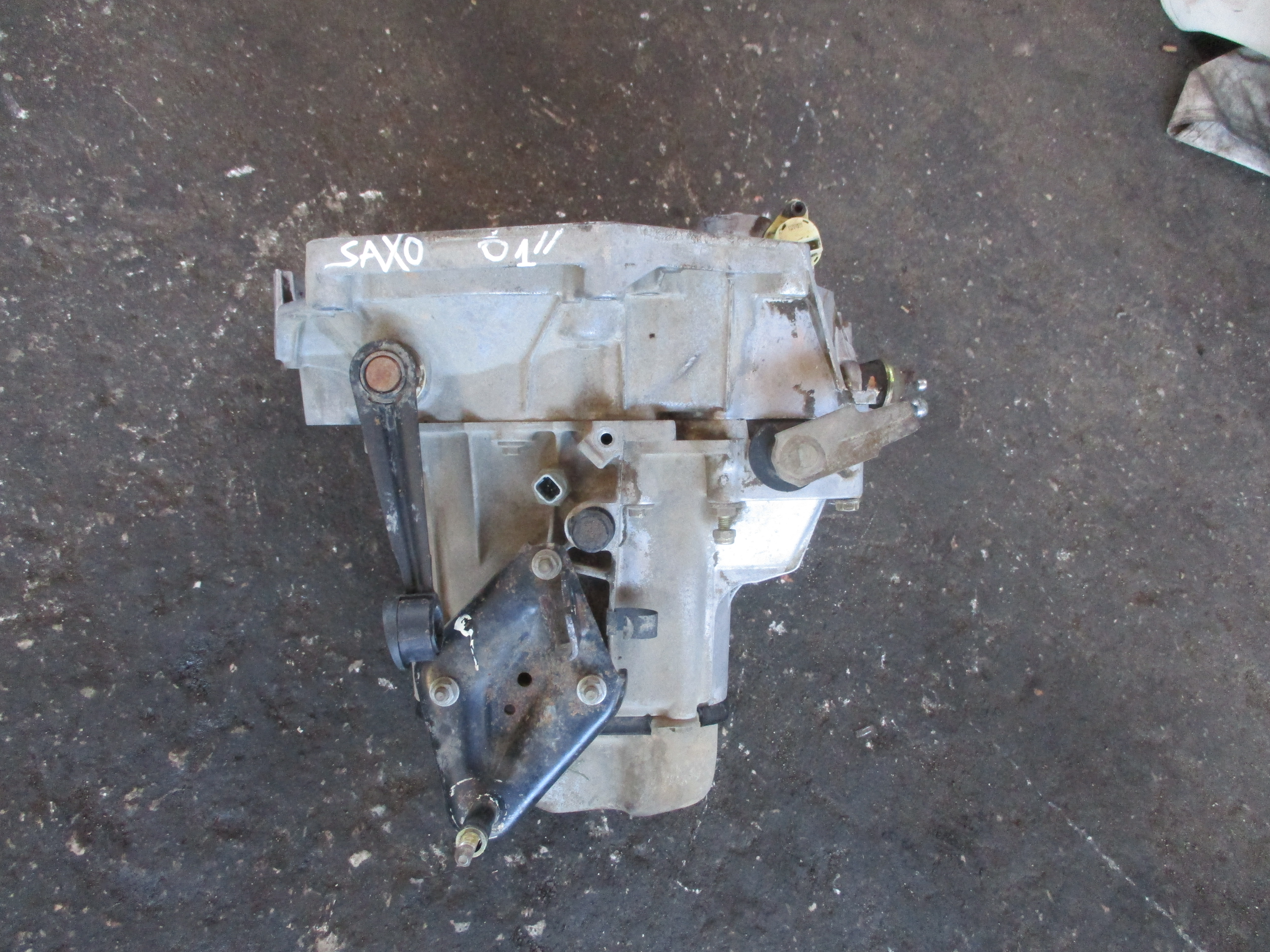 Χειροκίνητο Σασμάν Citroen Saxo ’00 1400cc Προσφορά.