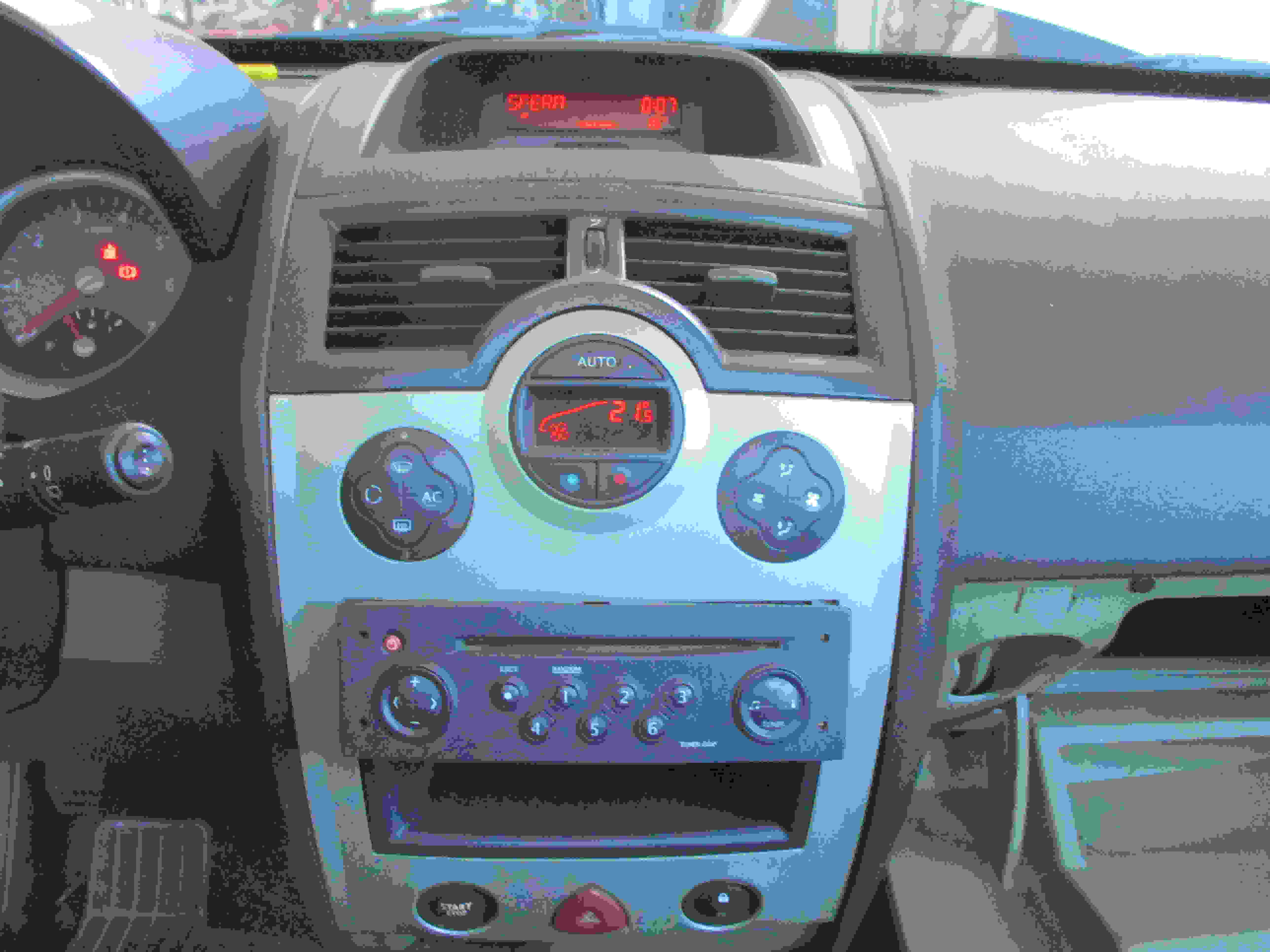 Διακόπτες Renault Megane ’03.
