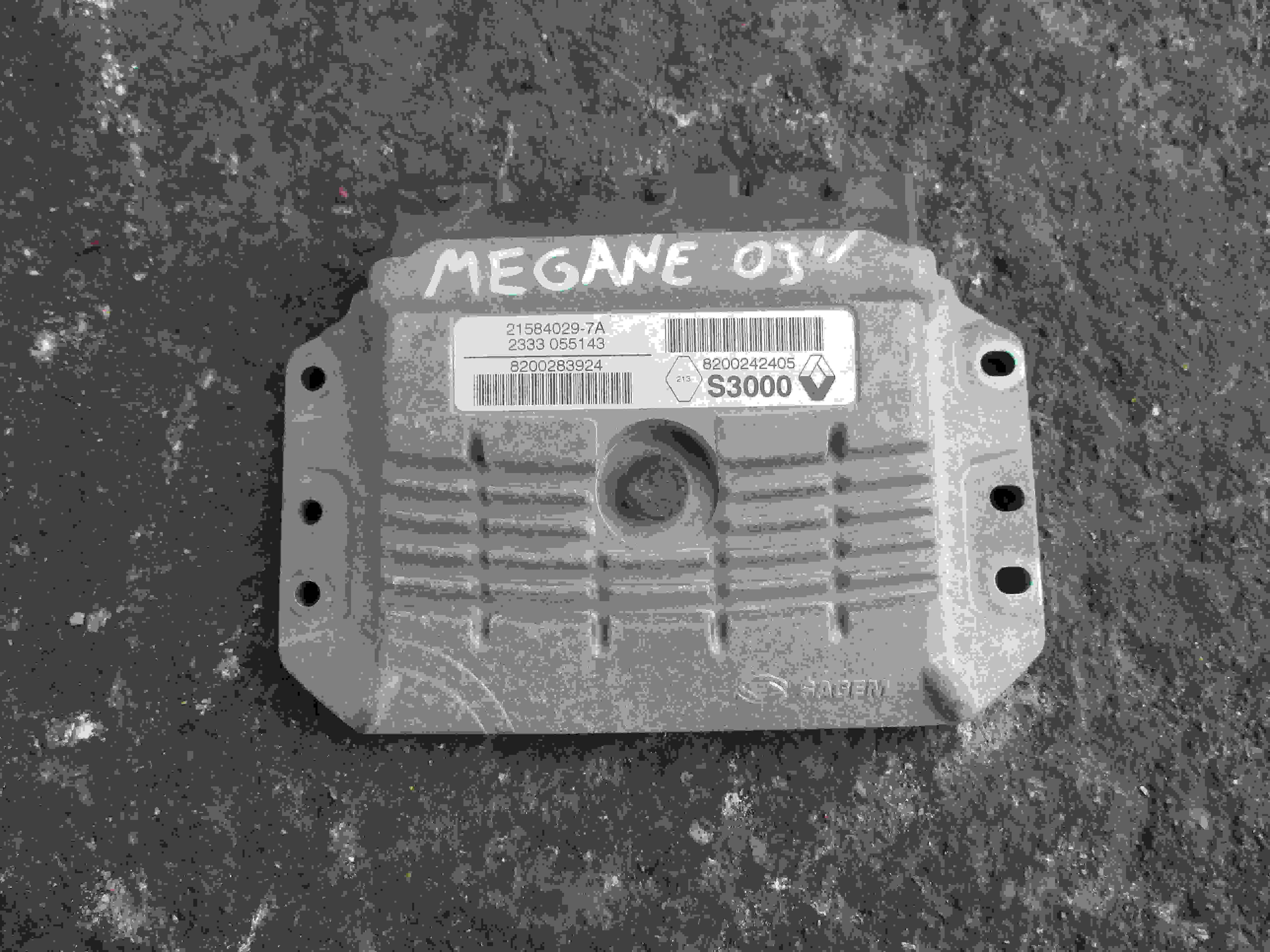 Εγκέφαλος Κινητήρα Σετ ( 8200242405 , 21584029-7A ) Renault Megane ’03 Προσφορά.