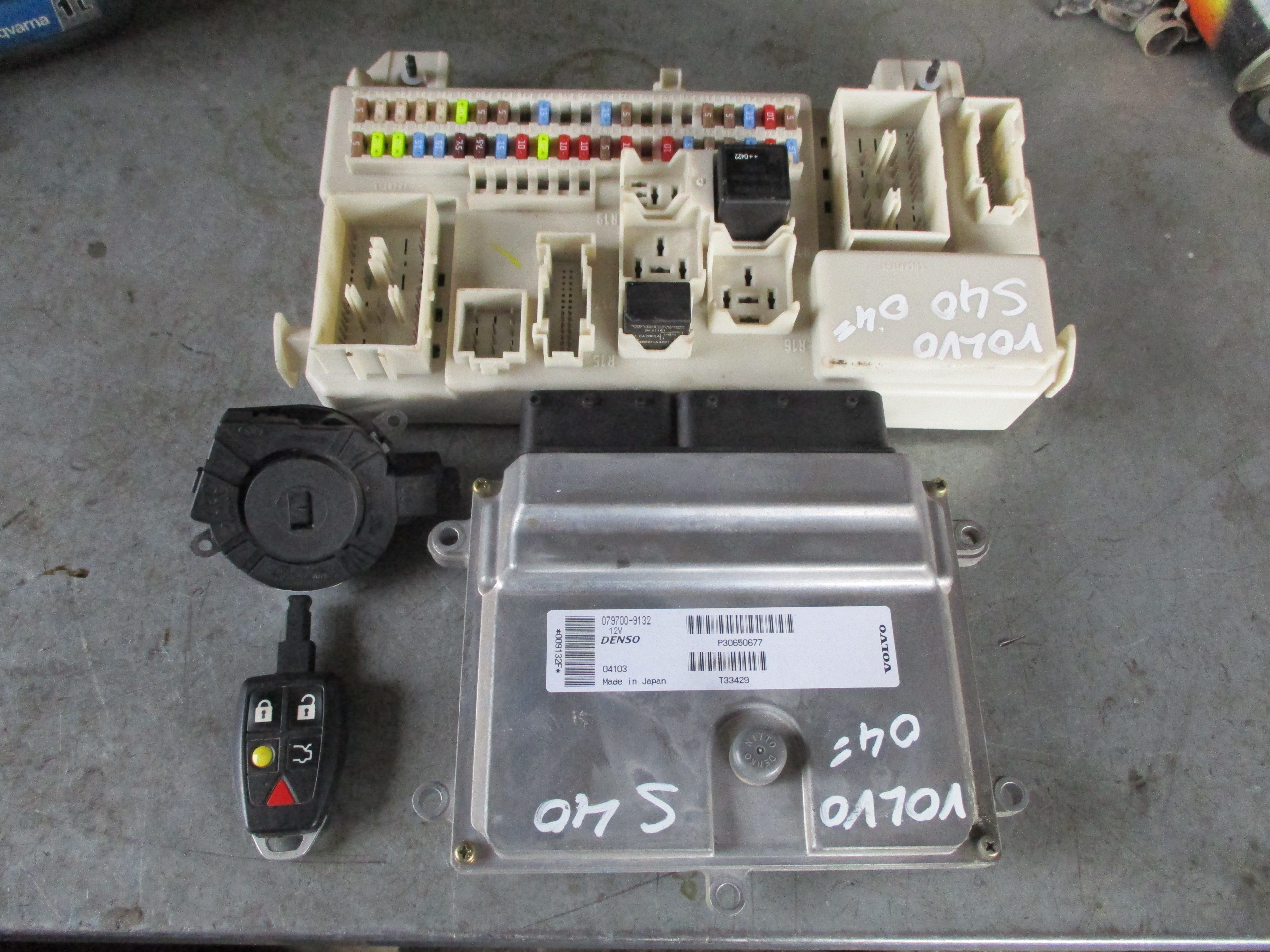 Εγκέφαλος Κινητήρα Σετ ( 079700-9132 , P30650677 ) Volvo S40 ’04 Προσφορά.