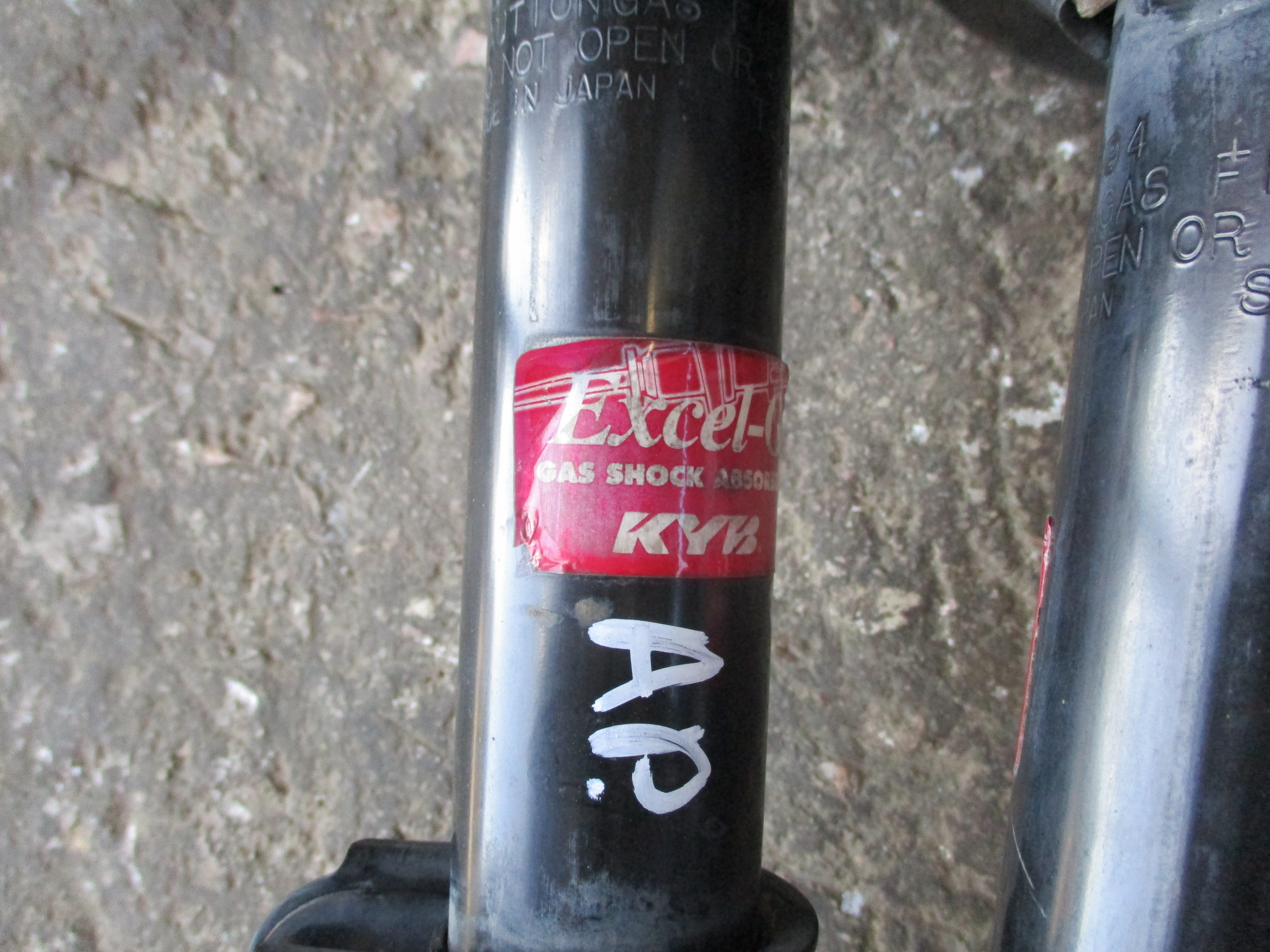 Αμορτισέρ – Ελατήρια Hyundai Accent ’99.