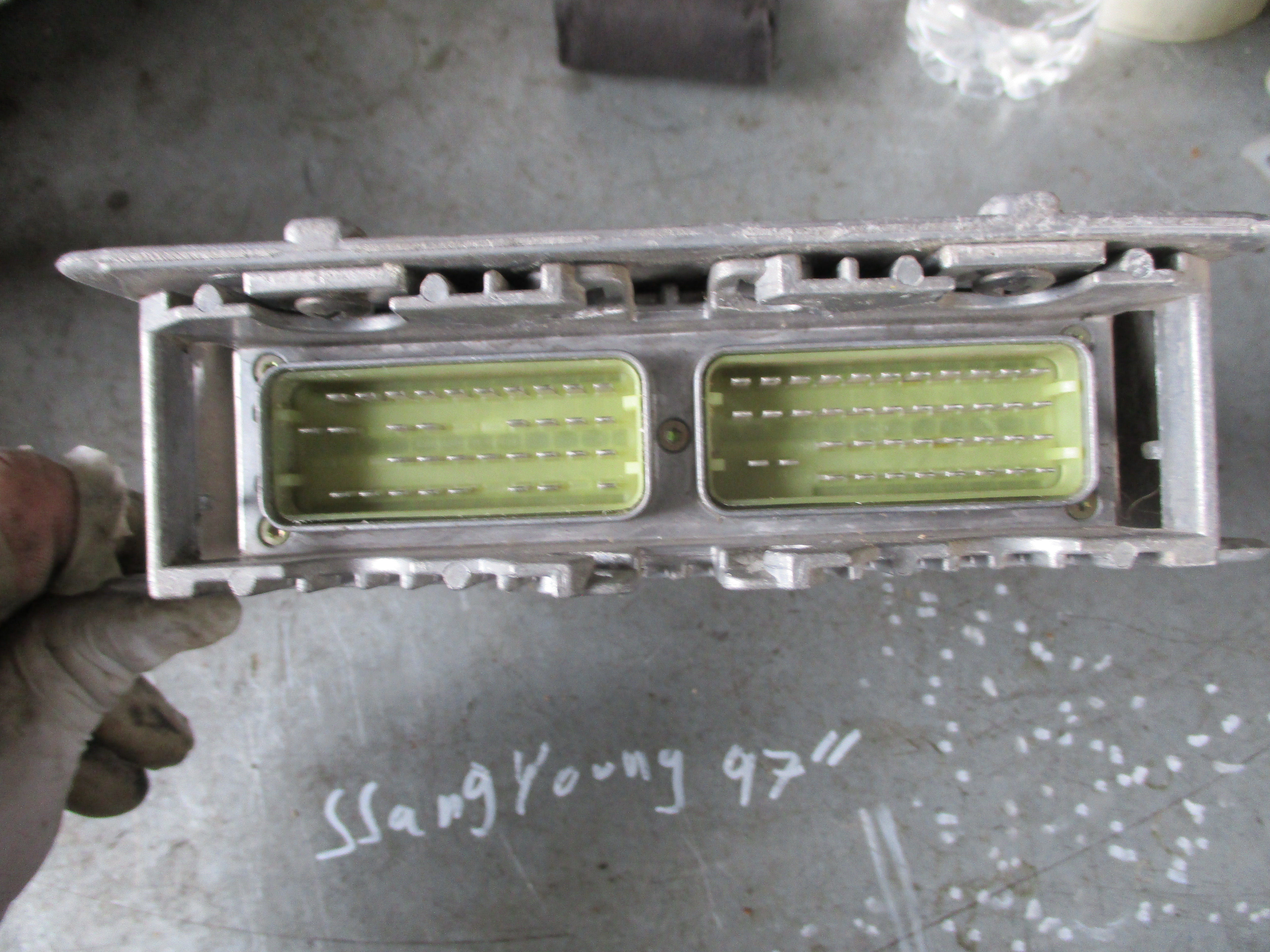 Εγκέφαλος Κινητήρα ( A1615453132 ) SSANGYONG MUSSO ’97 Προσφορά.