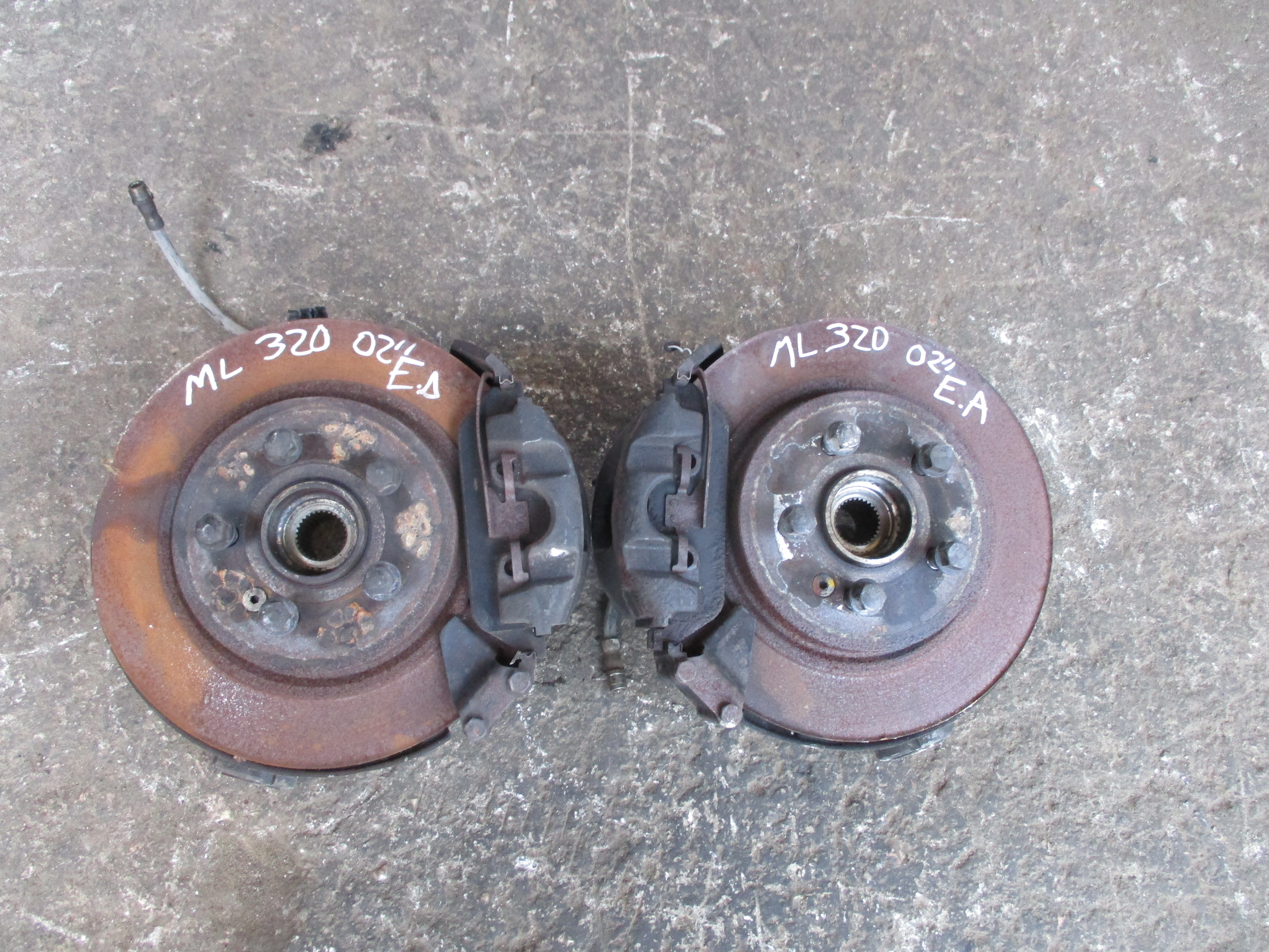 Ακραξόνια Mercedes ML 320 ’02