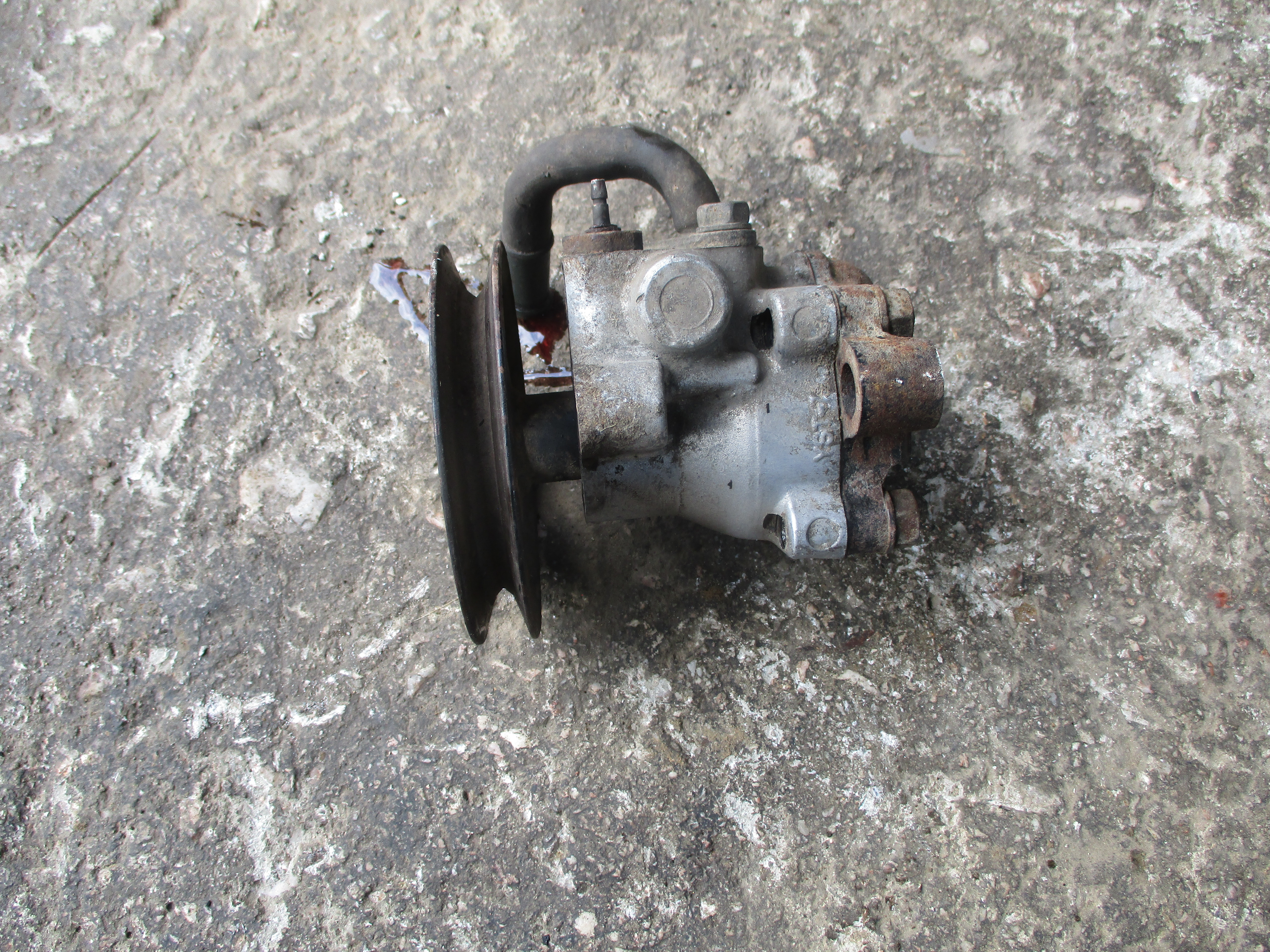 Αντλία Υδραυλικού Τιμονιού Hyundai Atos ’00 Προσφορά.