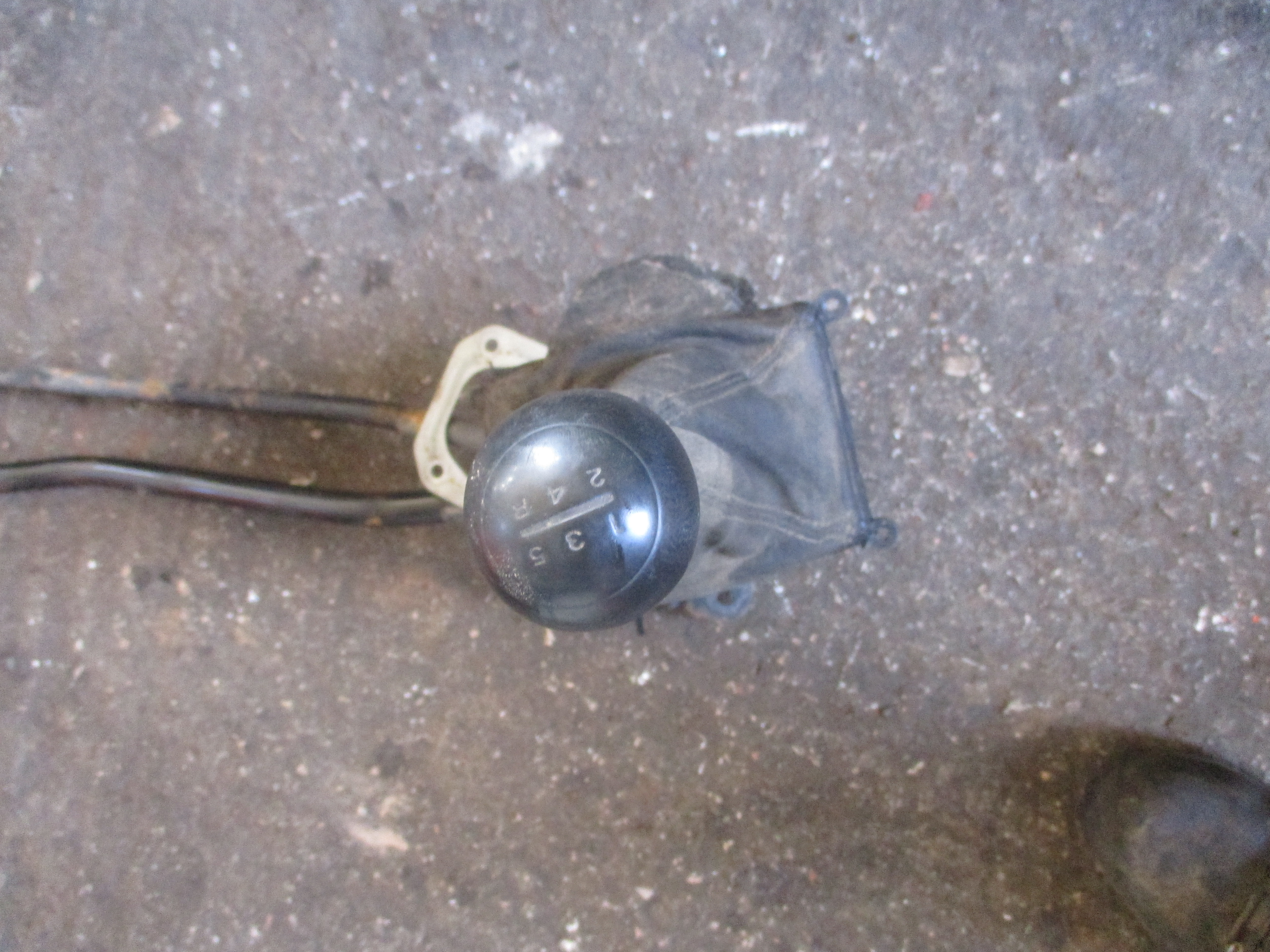 Λεβιές Ταχυτήτων Hyundai Atos ’00 Προσφορά.