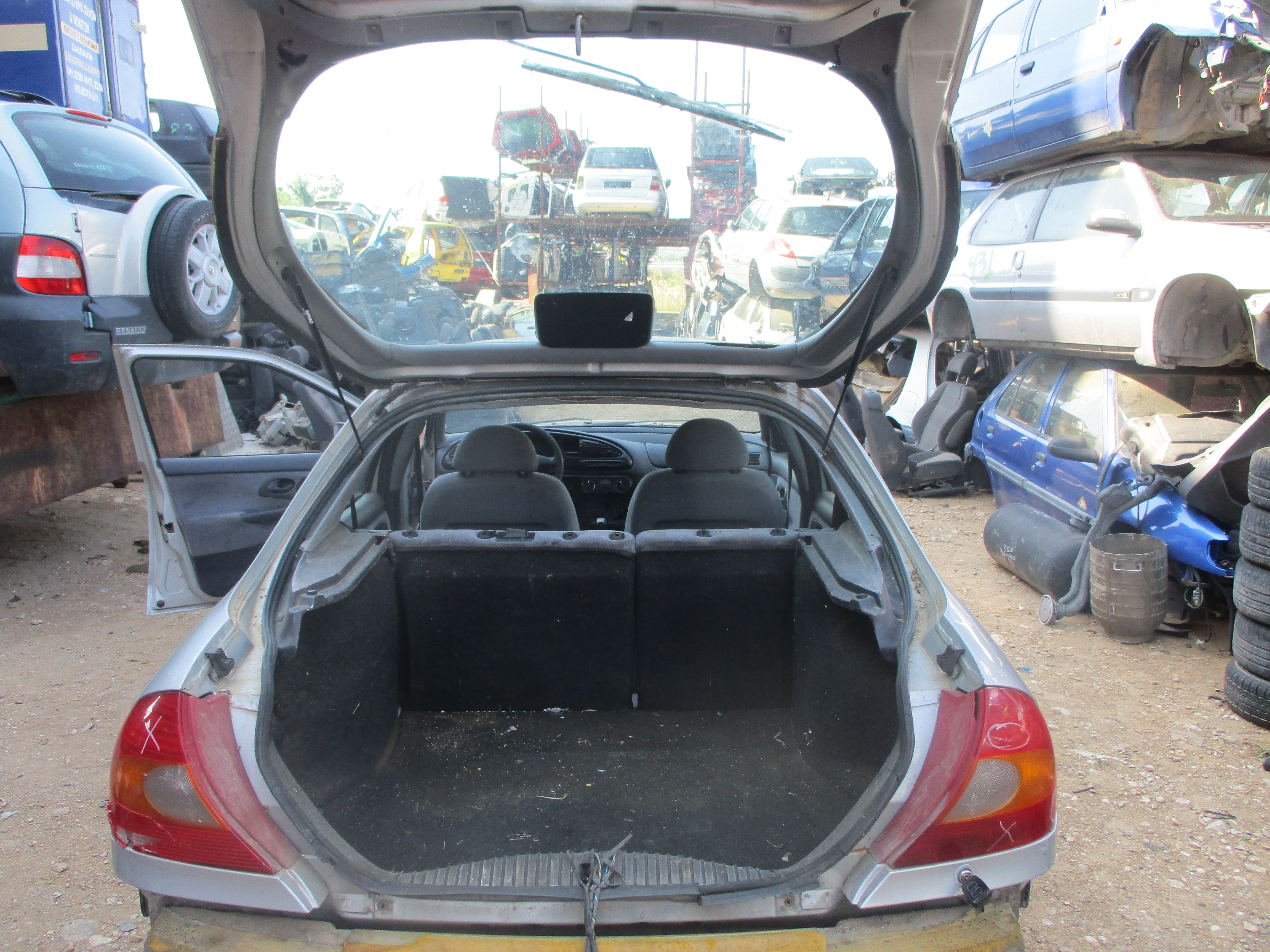 Αμορτισέρ Μπαγκάζ Ford Mondeo ’98 (Προσφορά 20 ευρώ)
