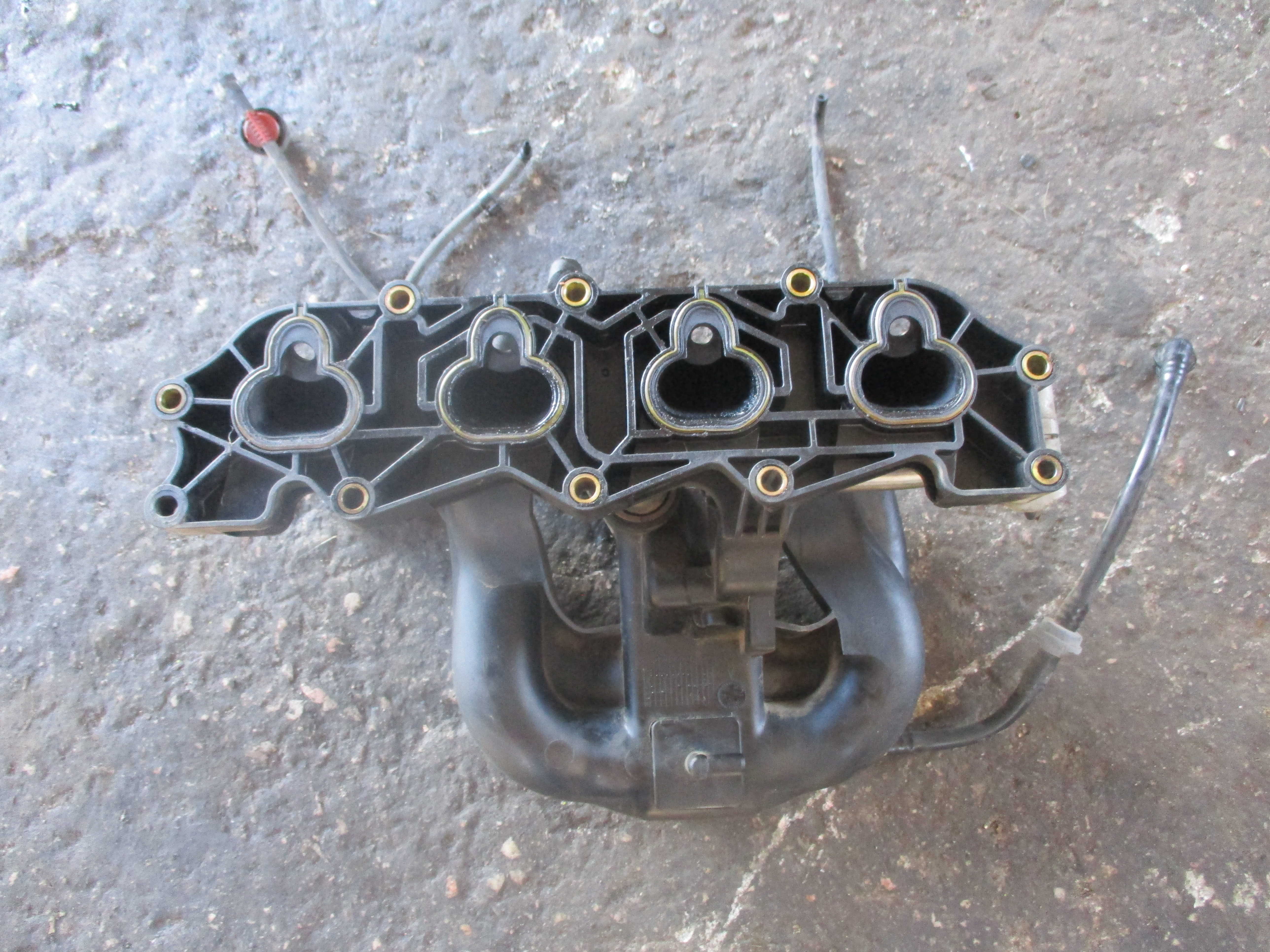 Πολλαπλή Εισαγωγής Ford Mondeo ’98 Προσφορά.
