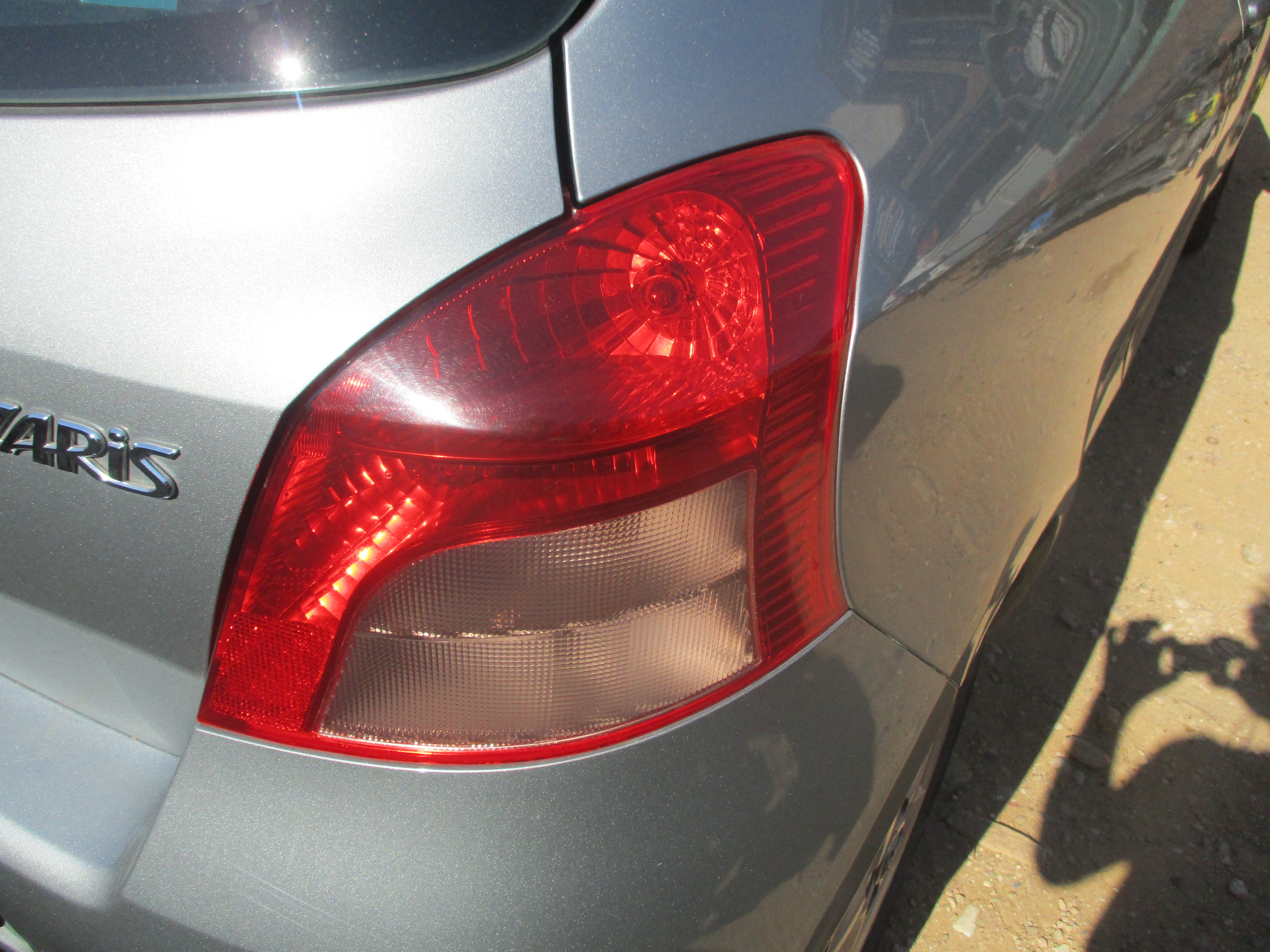 Φανάρια Πίσω Toyota Yaris ’06 Προσφορά.