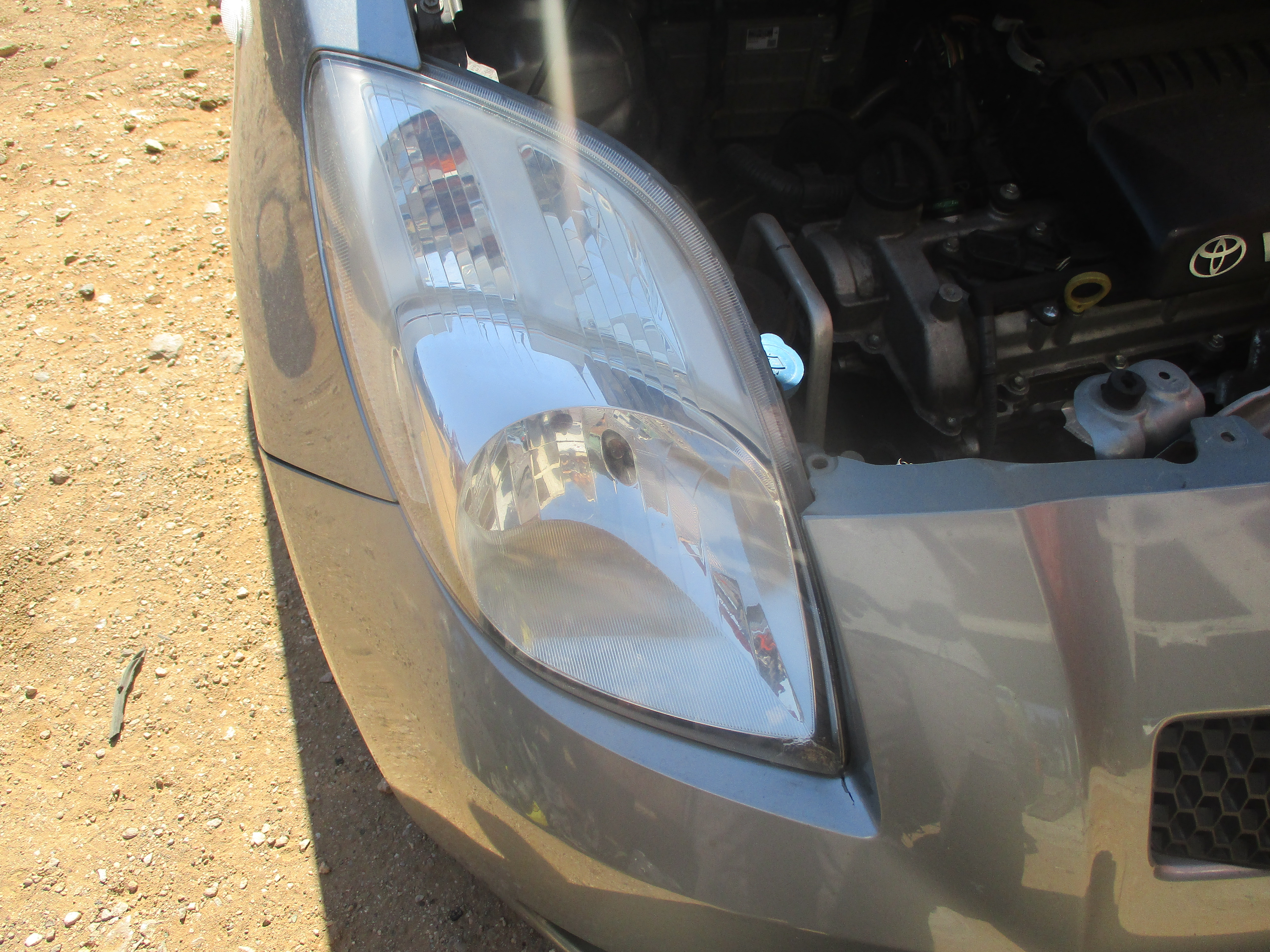 Φανάρια Εμπρός Toyota Yaris ’06