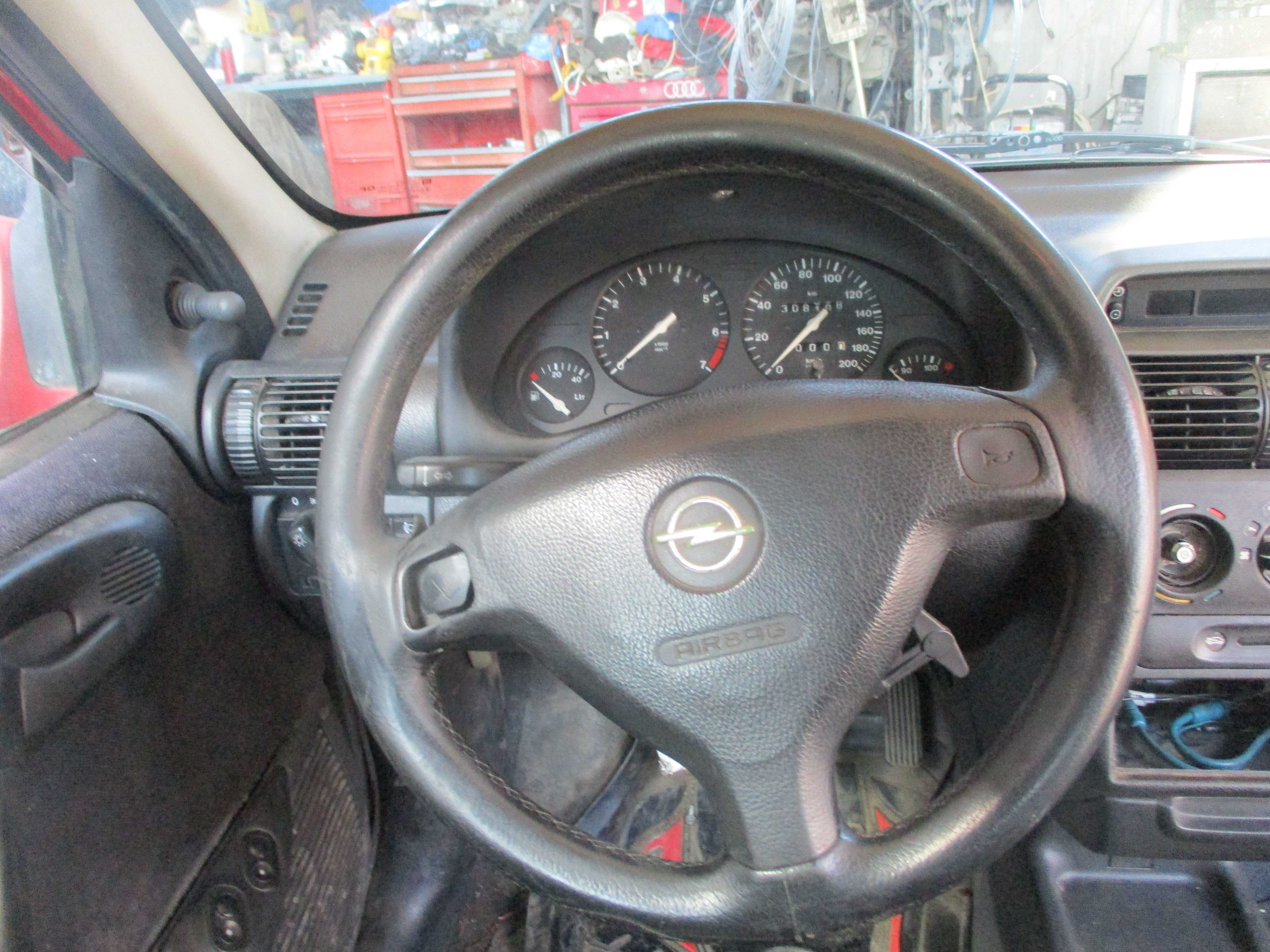 Κόρνες Opel Corsa ’98