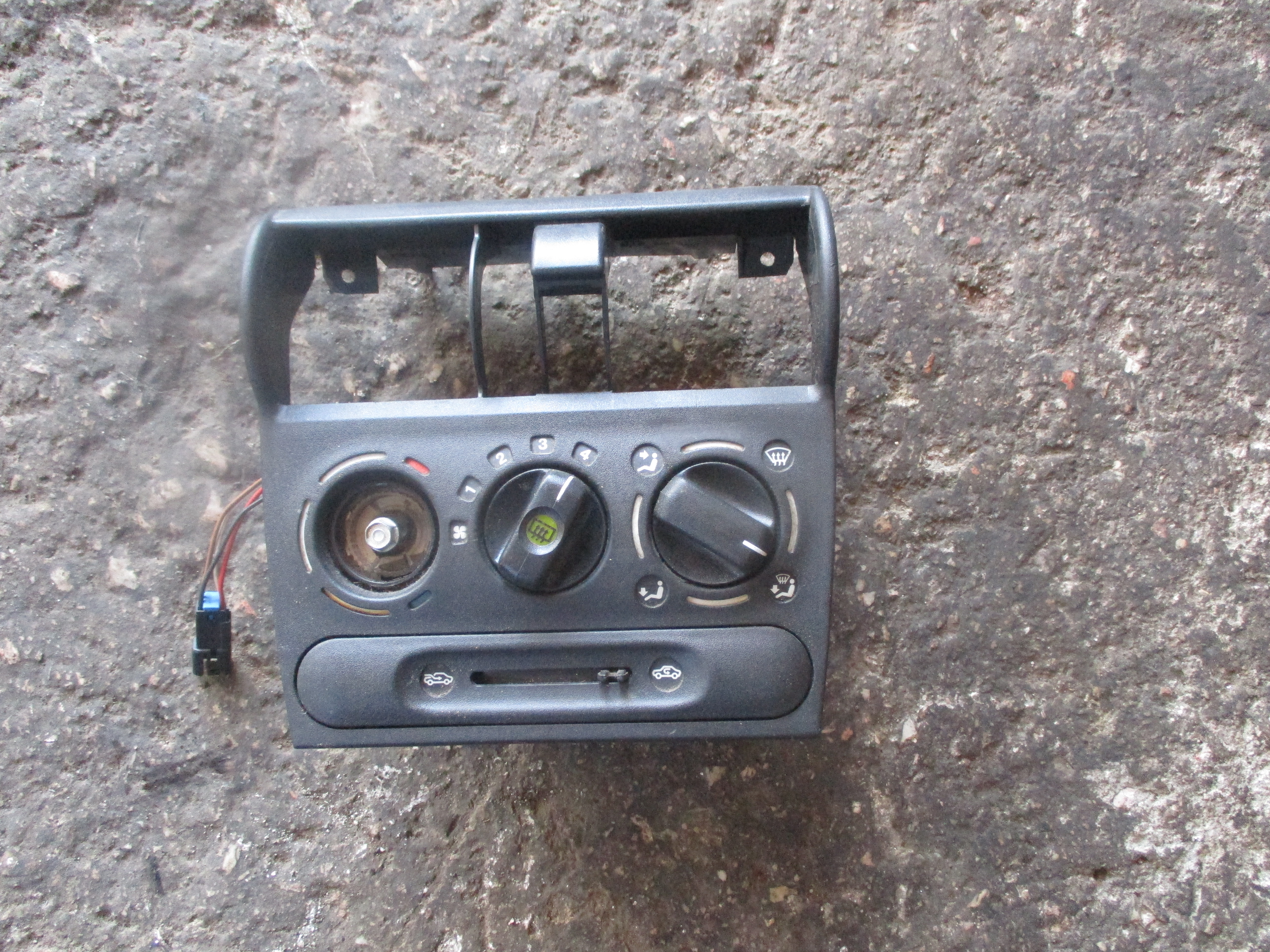 Διακόπτες Opel Corsa ’98