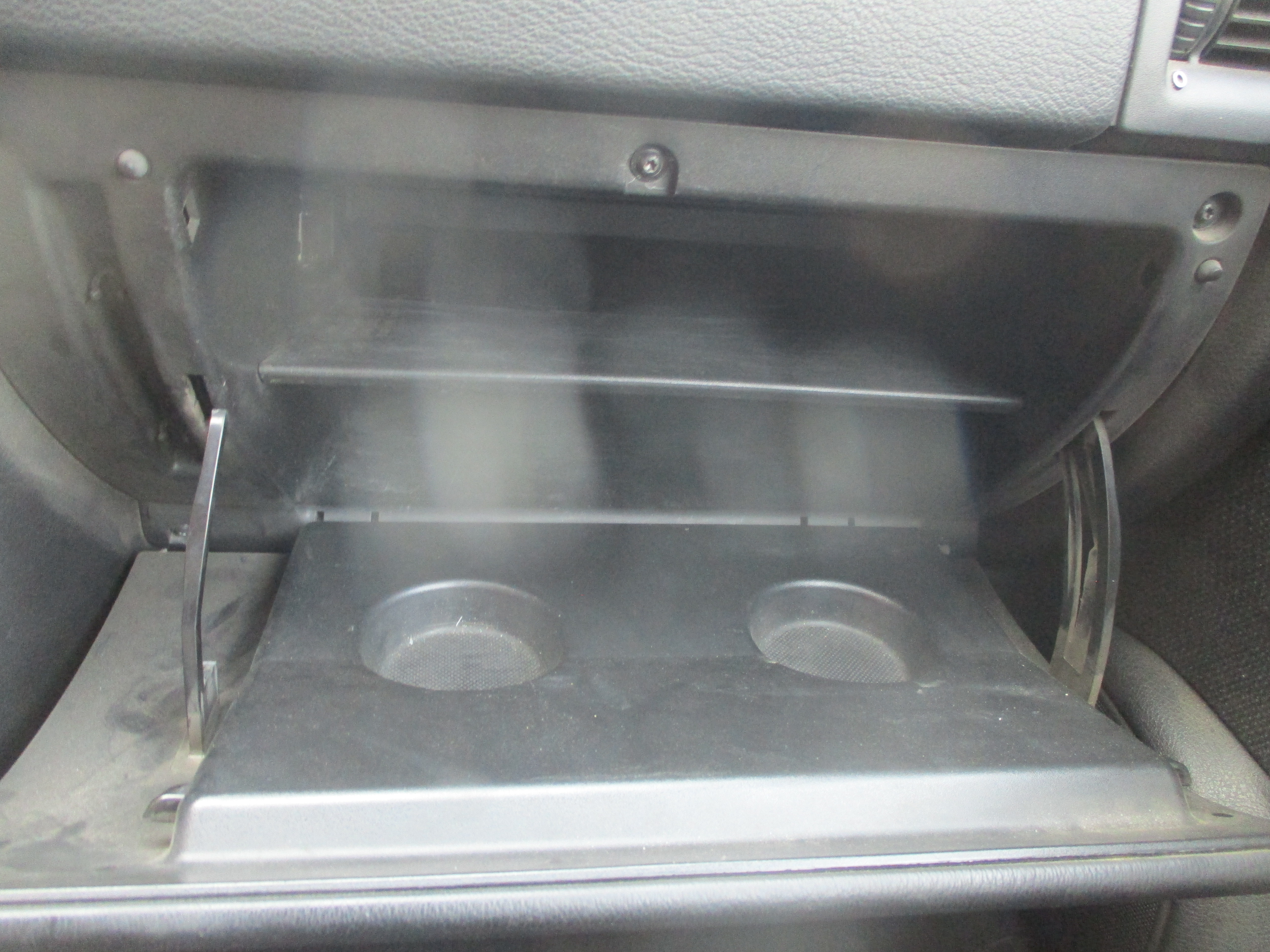 Ντουλαπάκια Opel Astra G ’01 Προσφορά.