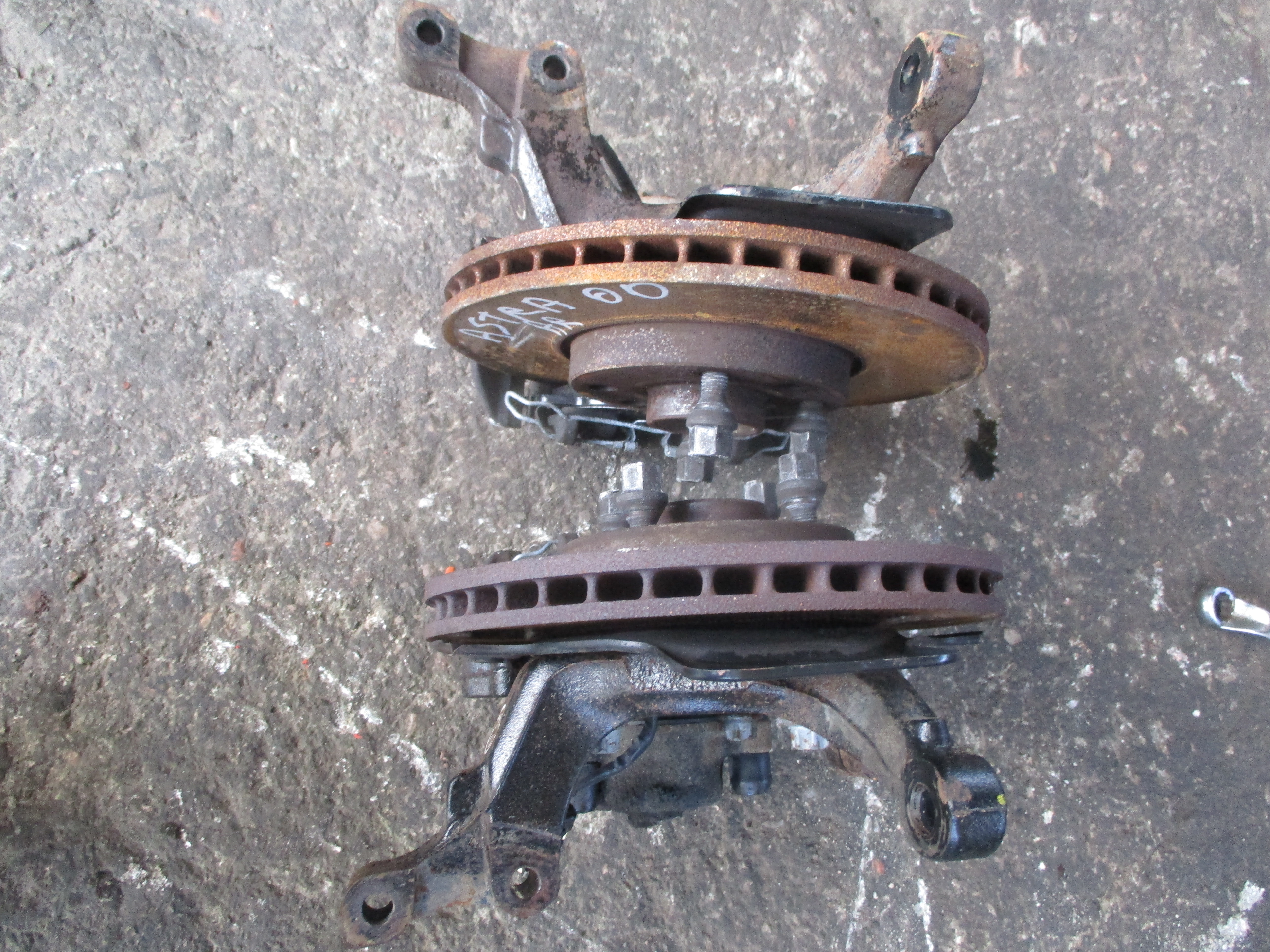 Ακραξόνια Opel Astra G ’01 Προσφορά.