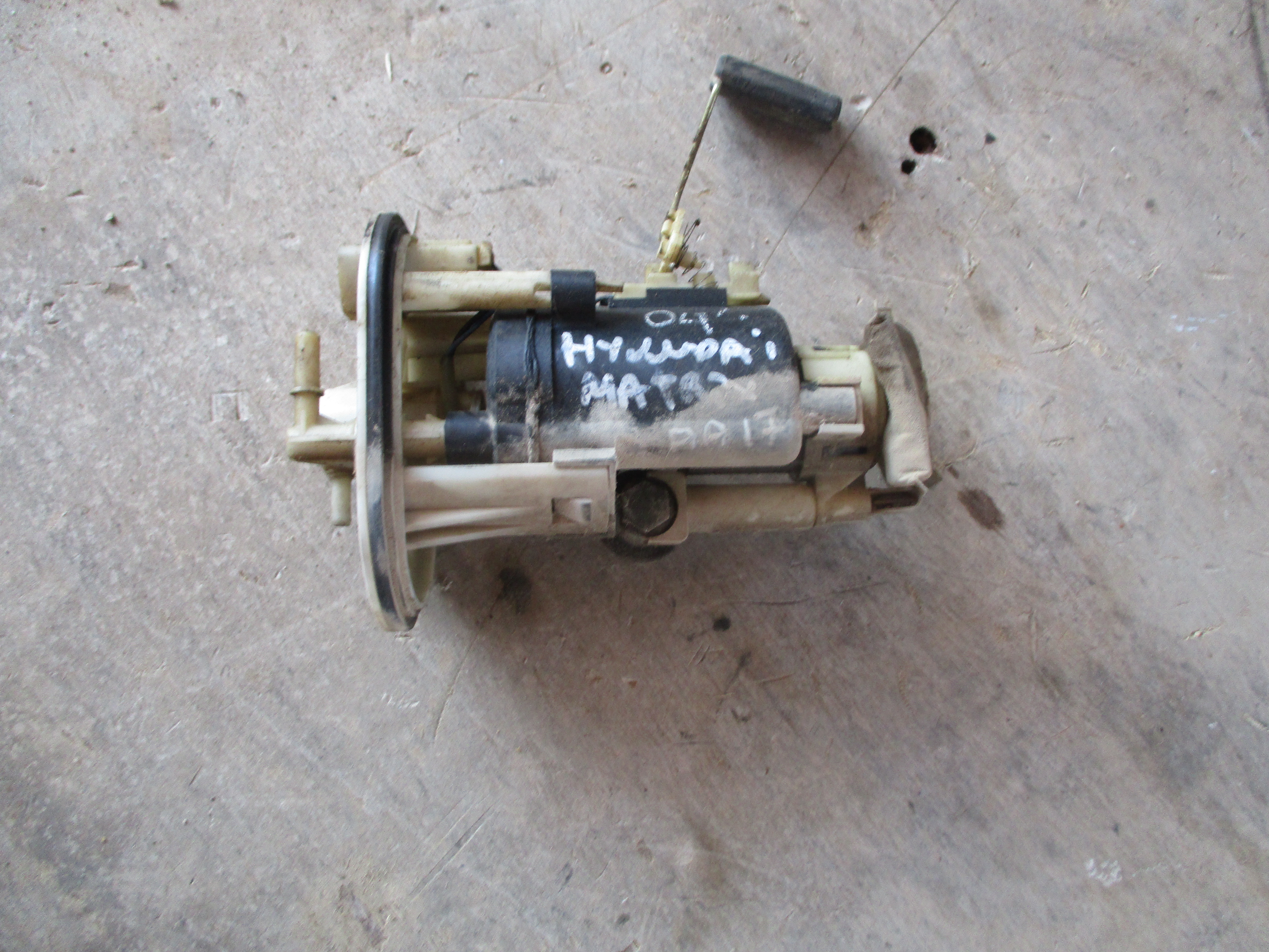 Αντλία Βενζίνης Hyundai Matrix ’05 Προσφορά.