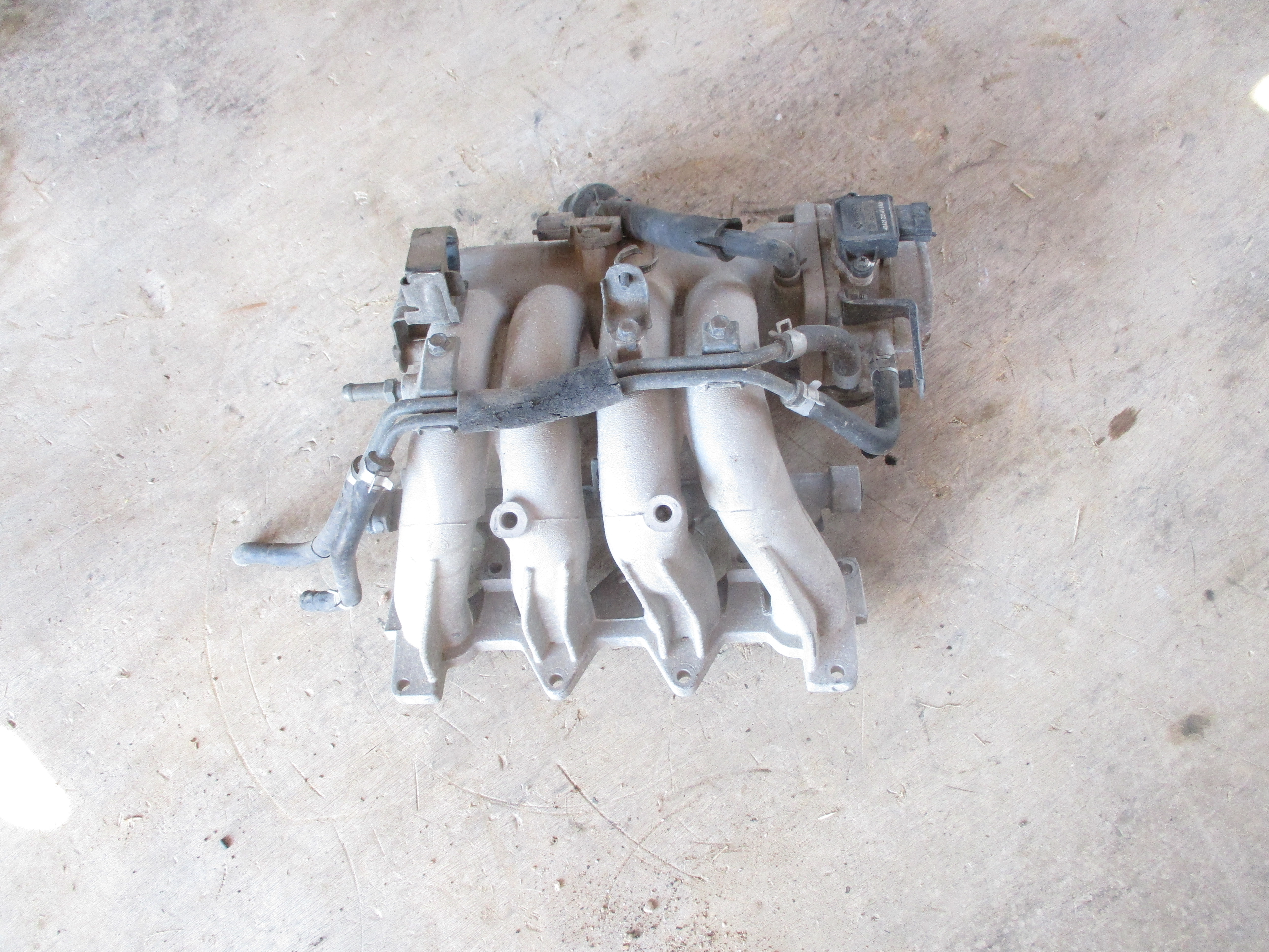 Πολλαπλή Εισαγωγής Hyundai Matrix ’05 Προσφορά.