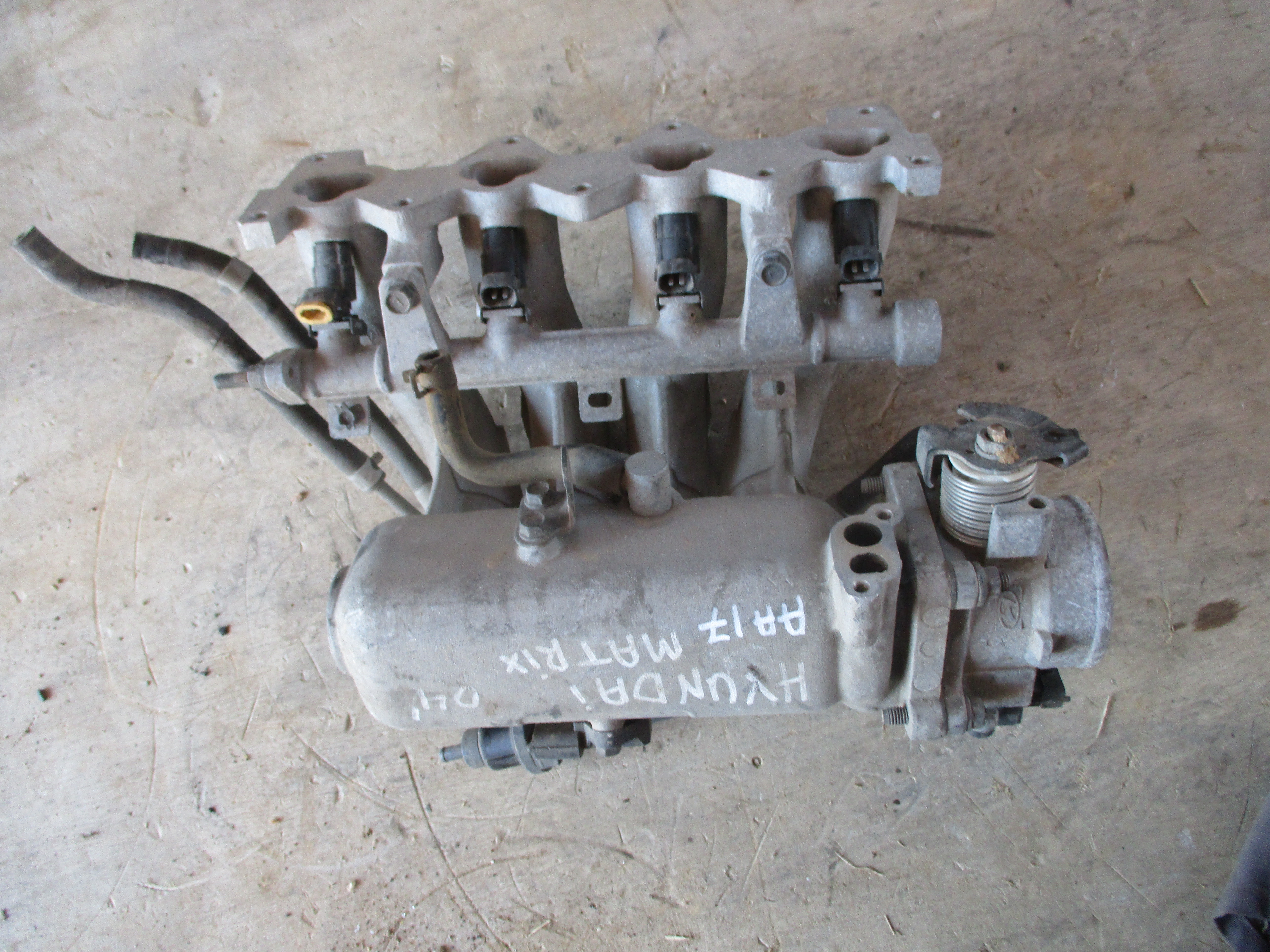 Μπεκιέρα με Μπεκ Hyundai Matrix ’05 Προσφορά.