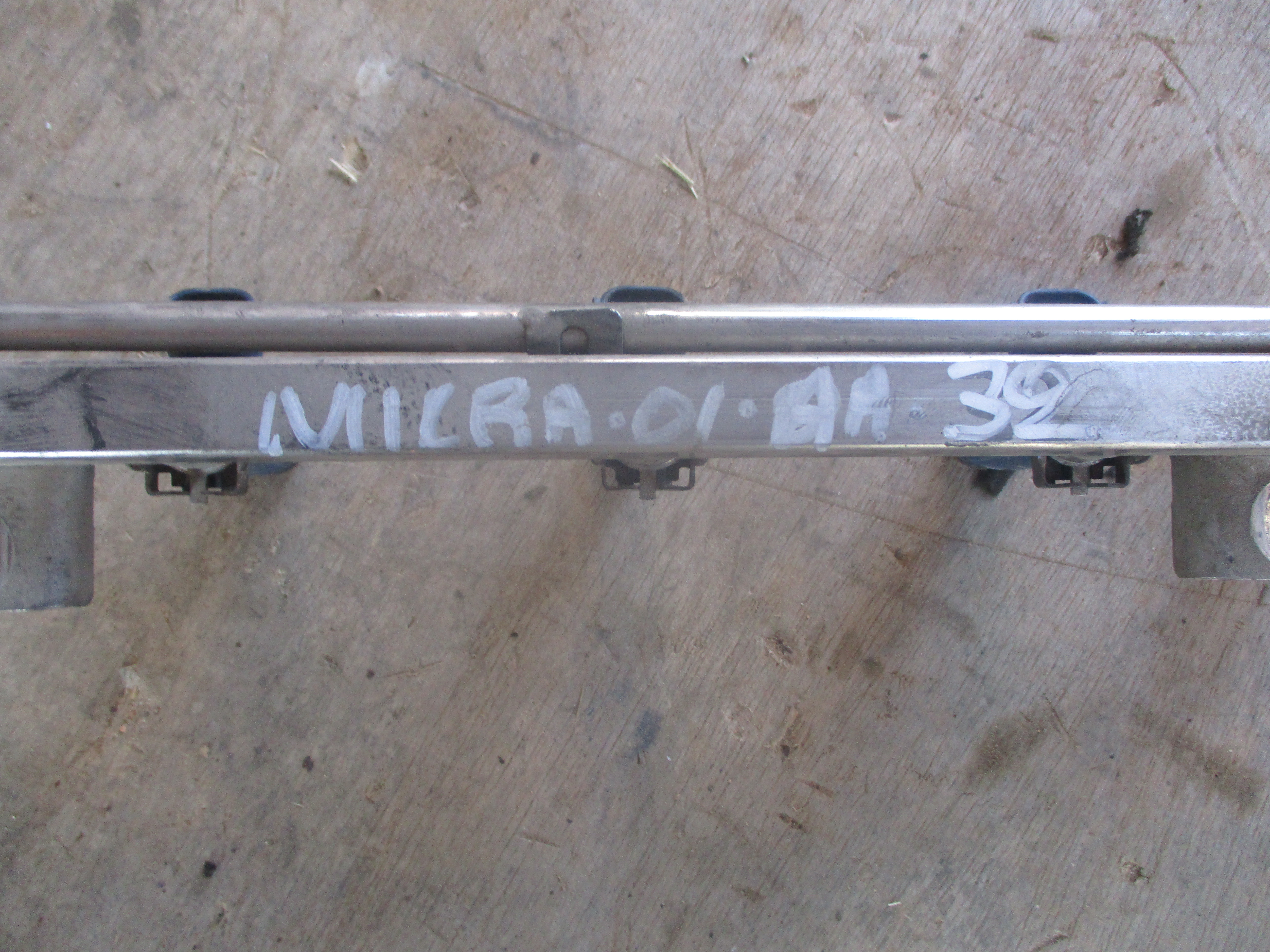 Μπεκιέρα Με Μπεκ Nissan Micra ’00 K11 Προσφορά.