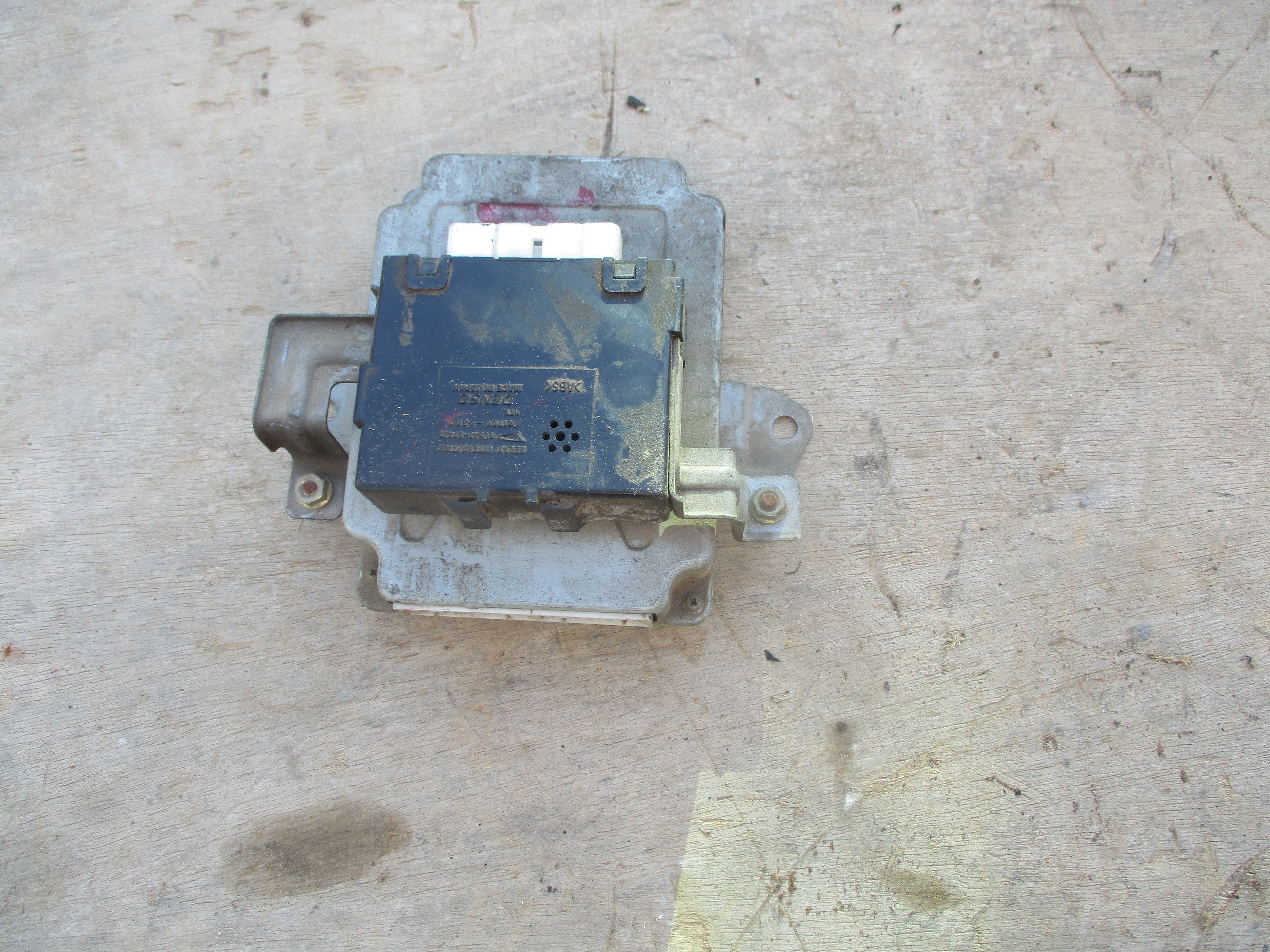 Πλακέτα ( 82641-87401 ) Daihatsu Terios ’00 Προσφορά.
