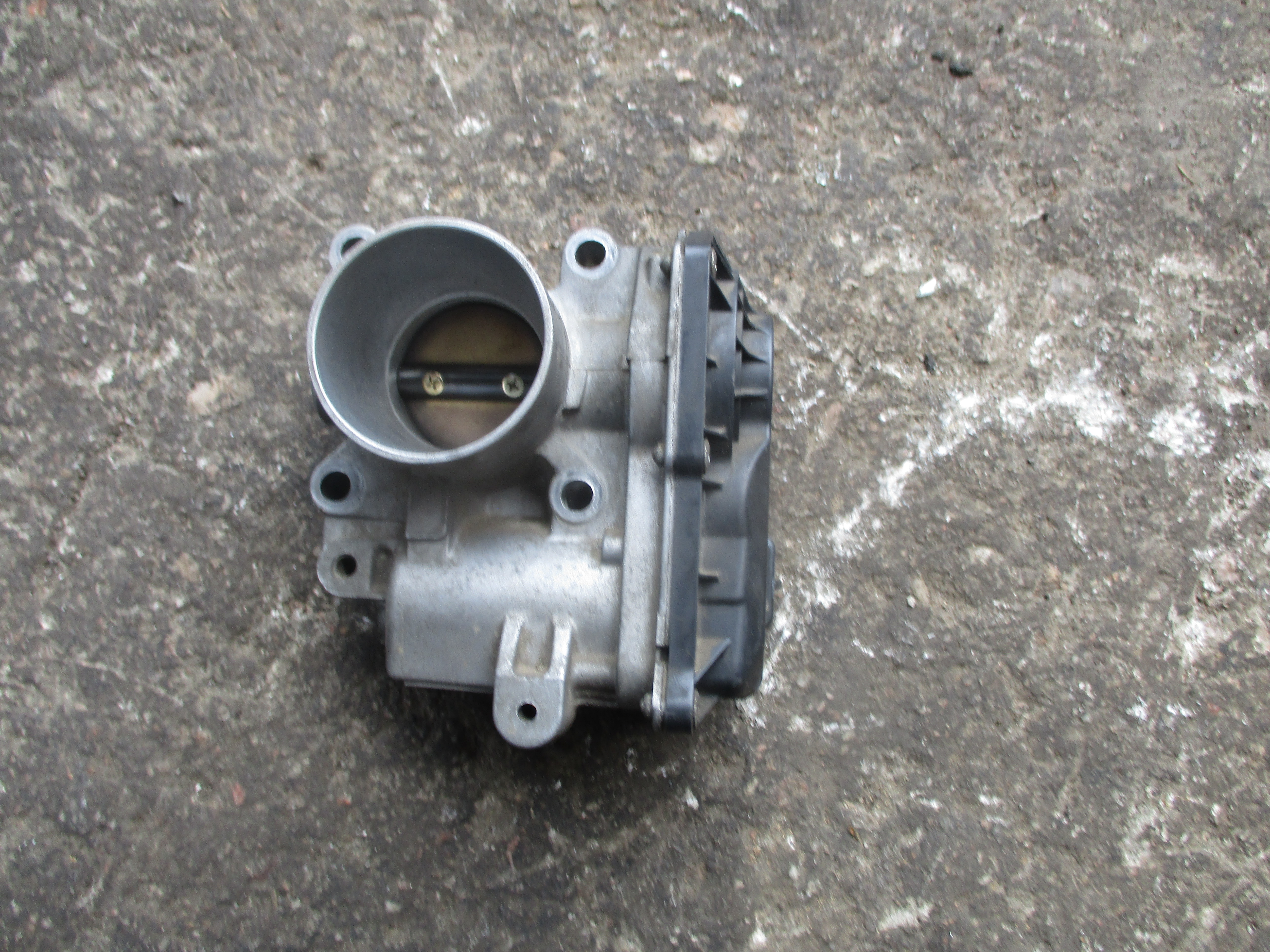 Πεταλούδα Γκαζιού ( 8200285017 ) Renault Clio ’04 Προσφορά.