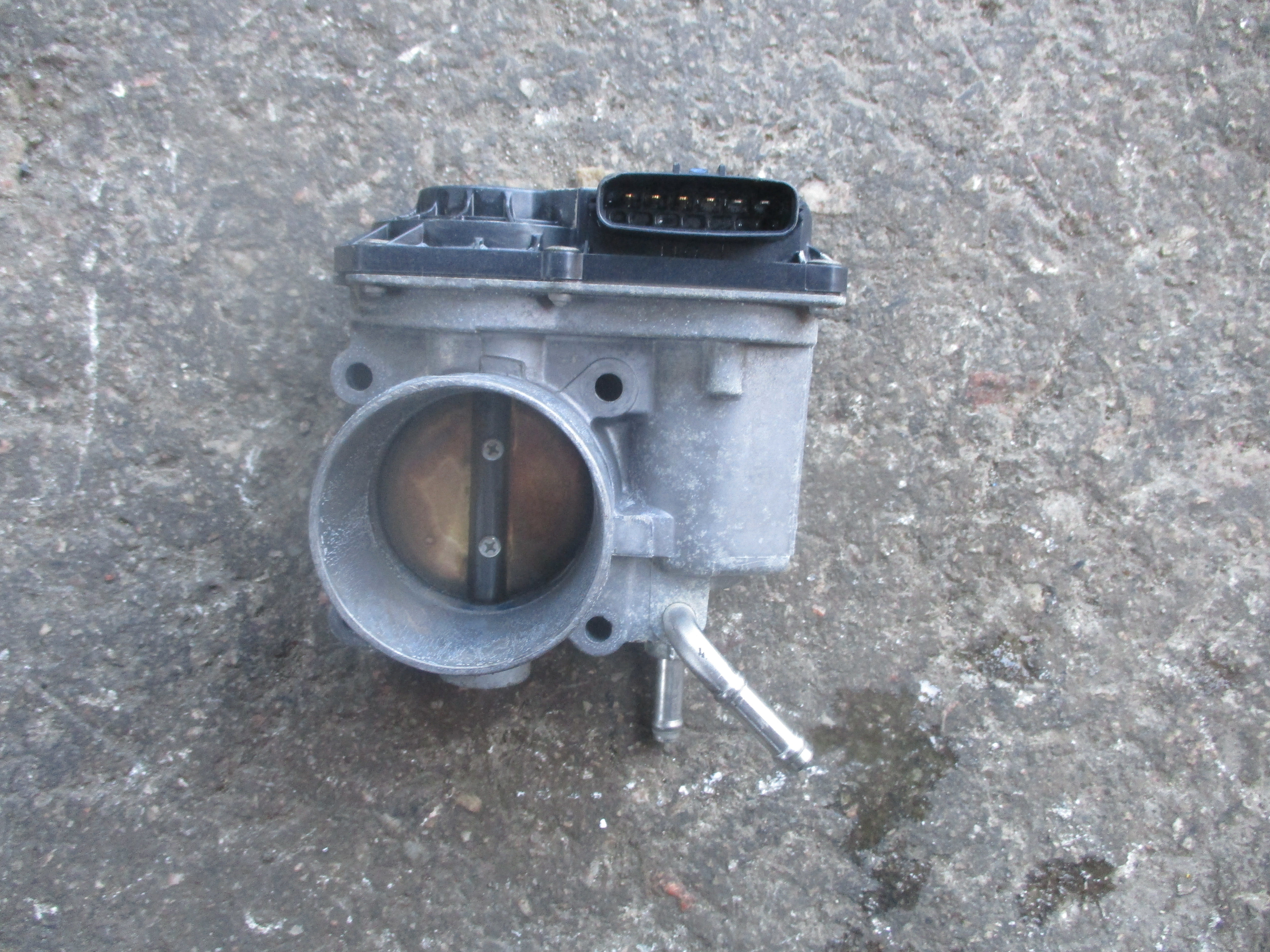 Πεταλούδα Γκαζιού ( 22030-00d11 ) Toyota Corolla Verso ’06 Προσφορά.