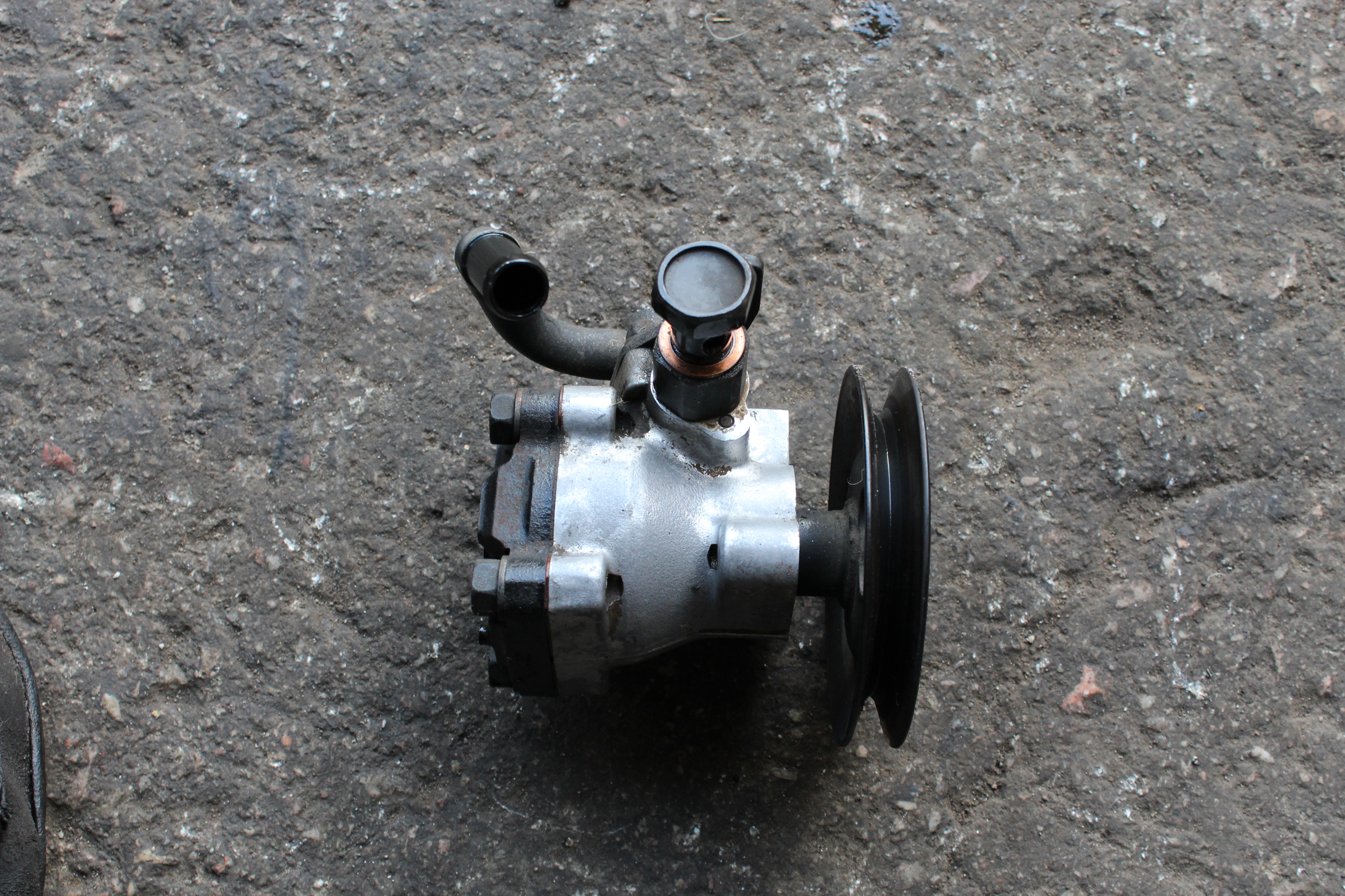 Αντλία Υδραυλικού Τιμονιού Hyundai Matrix ’03 Προσφορά.