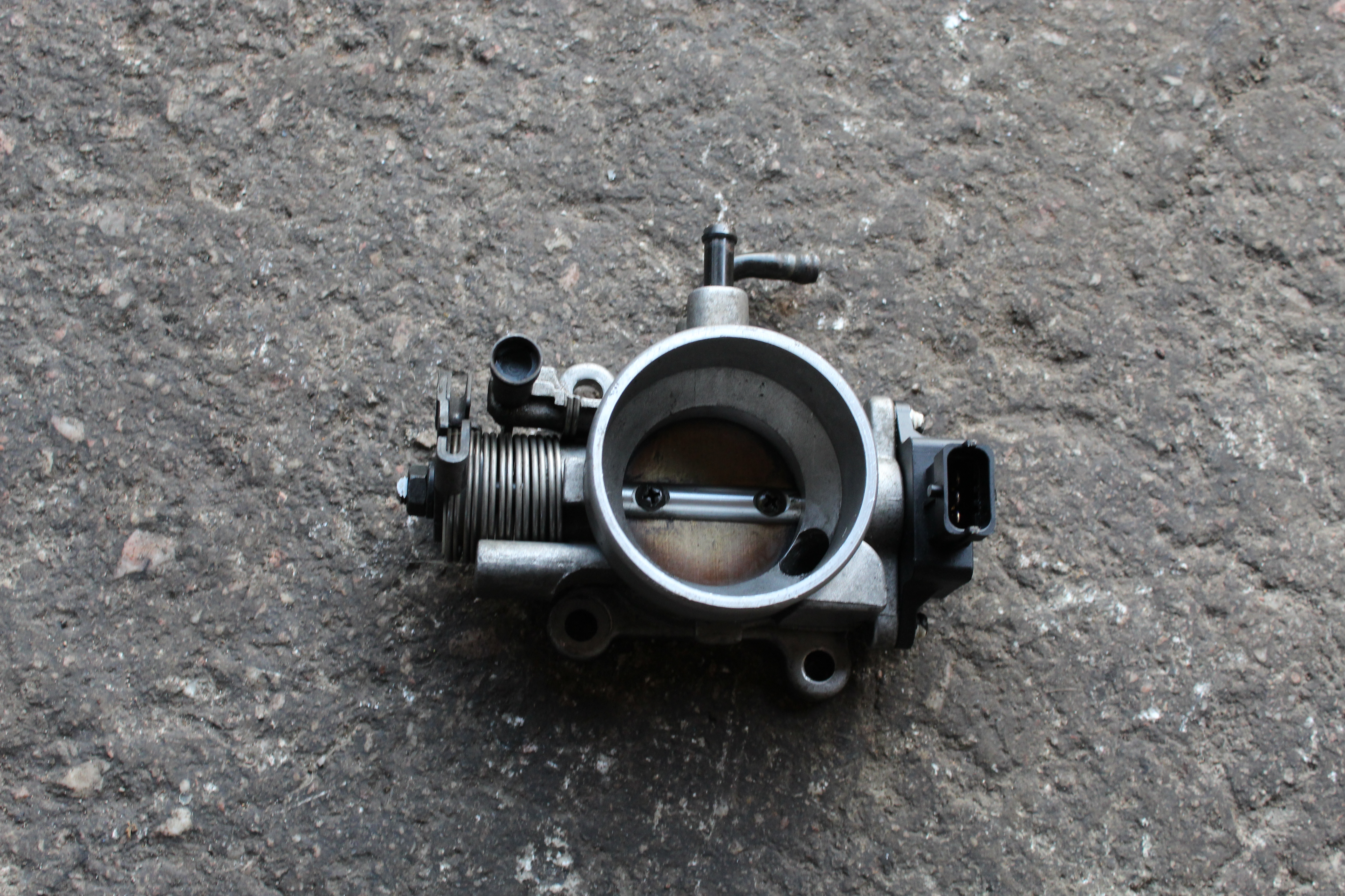 Πεταλούδα Γκαζιού ( 35170-22600 , 9600930002 ) Hyundai Matrix ’03 Προσφορά.