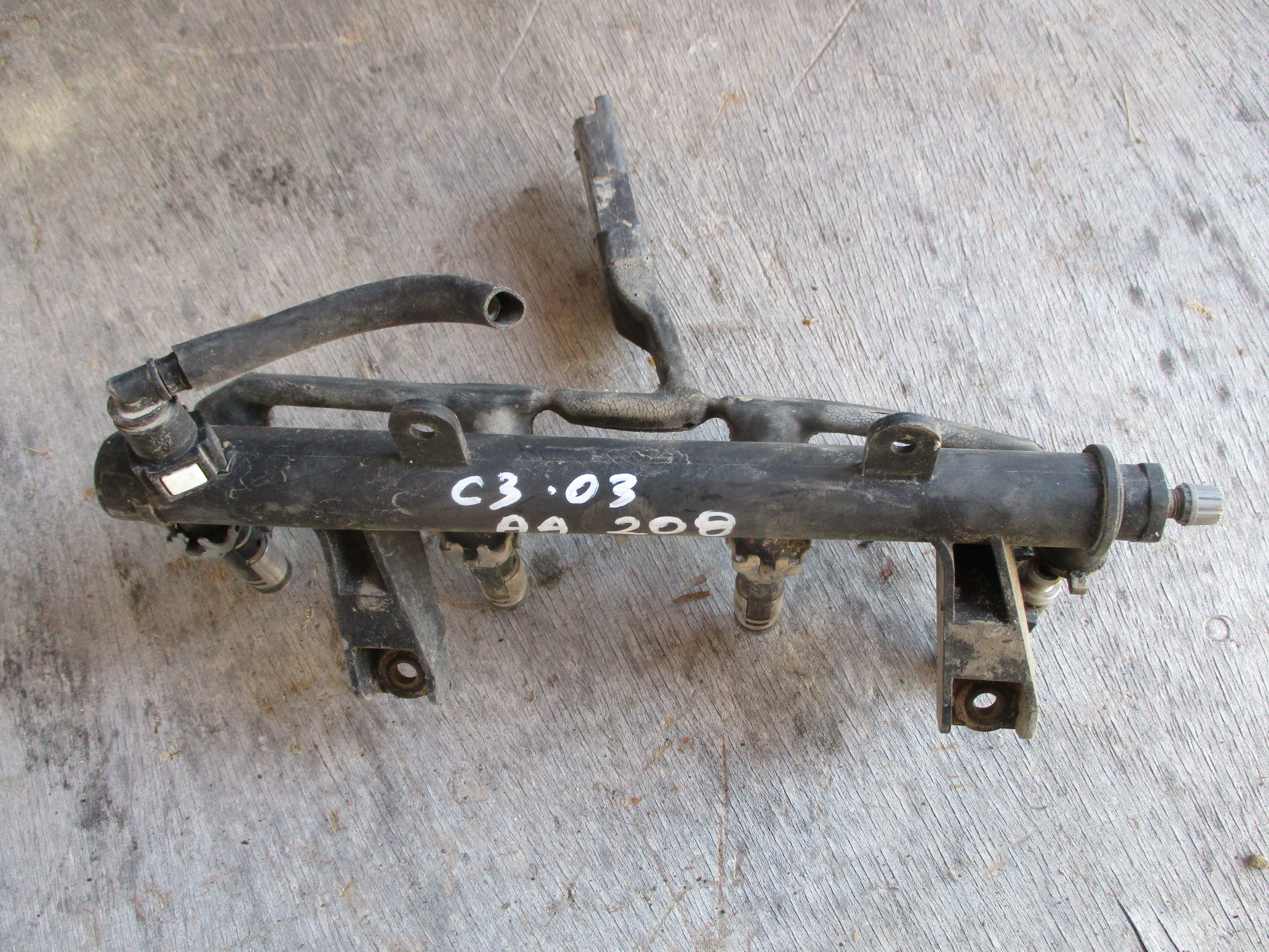 Μπεκιέρα Με Μπεκ Citroen C3 ’02 Προσφορά.