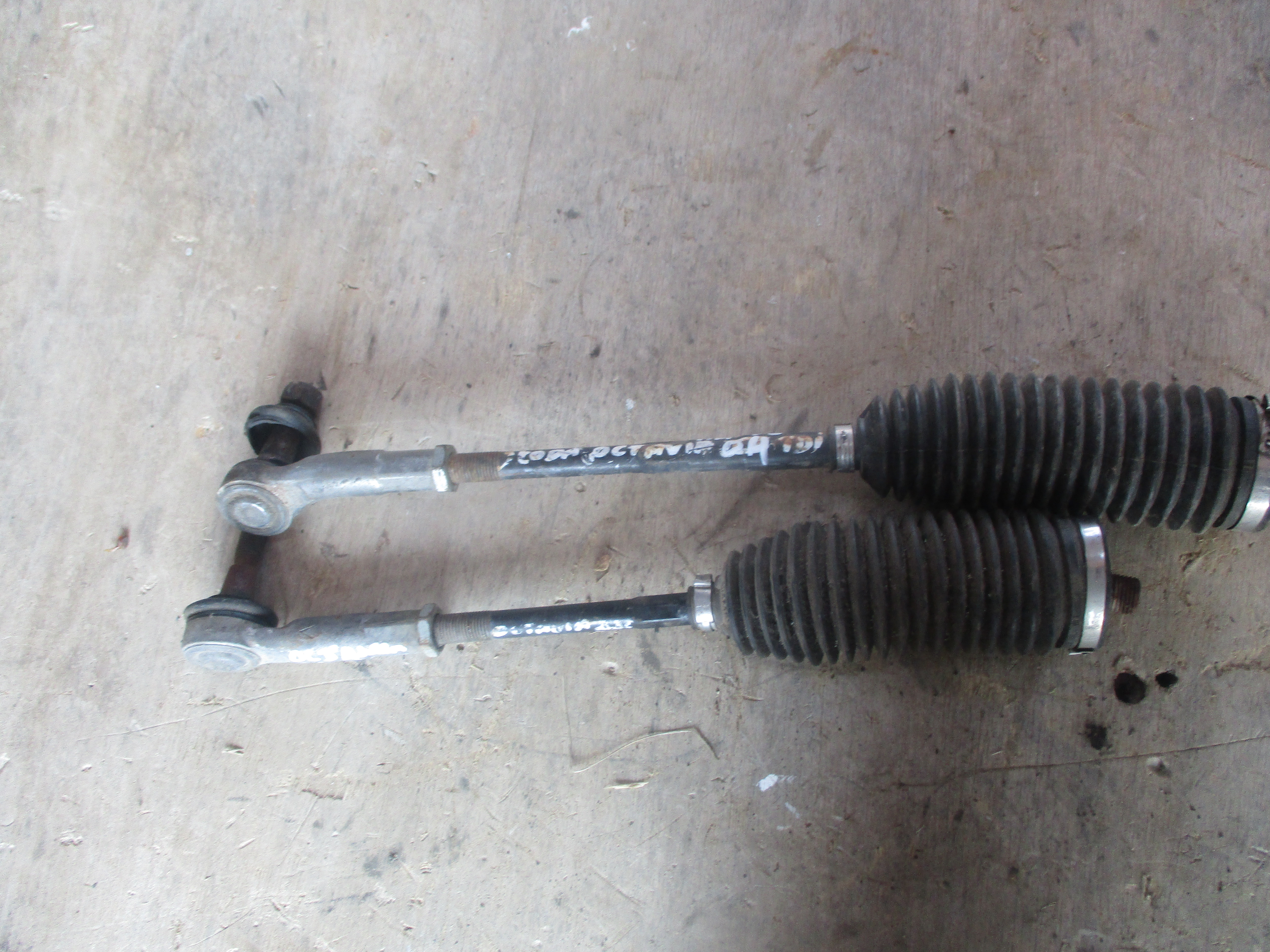 Ημίμπαρα Skoda Octavia ’04 Προσφορά.