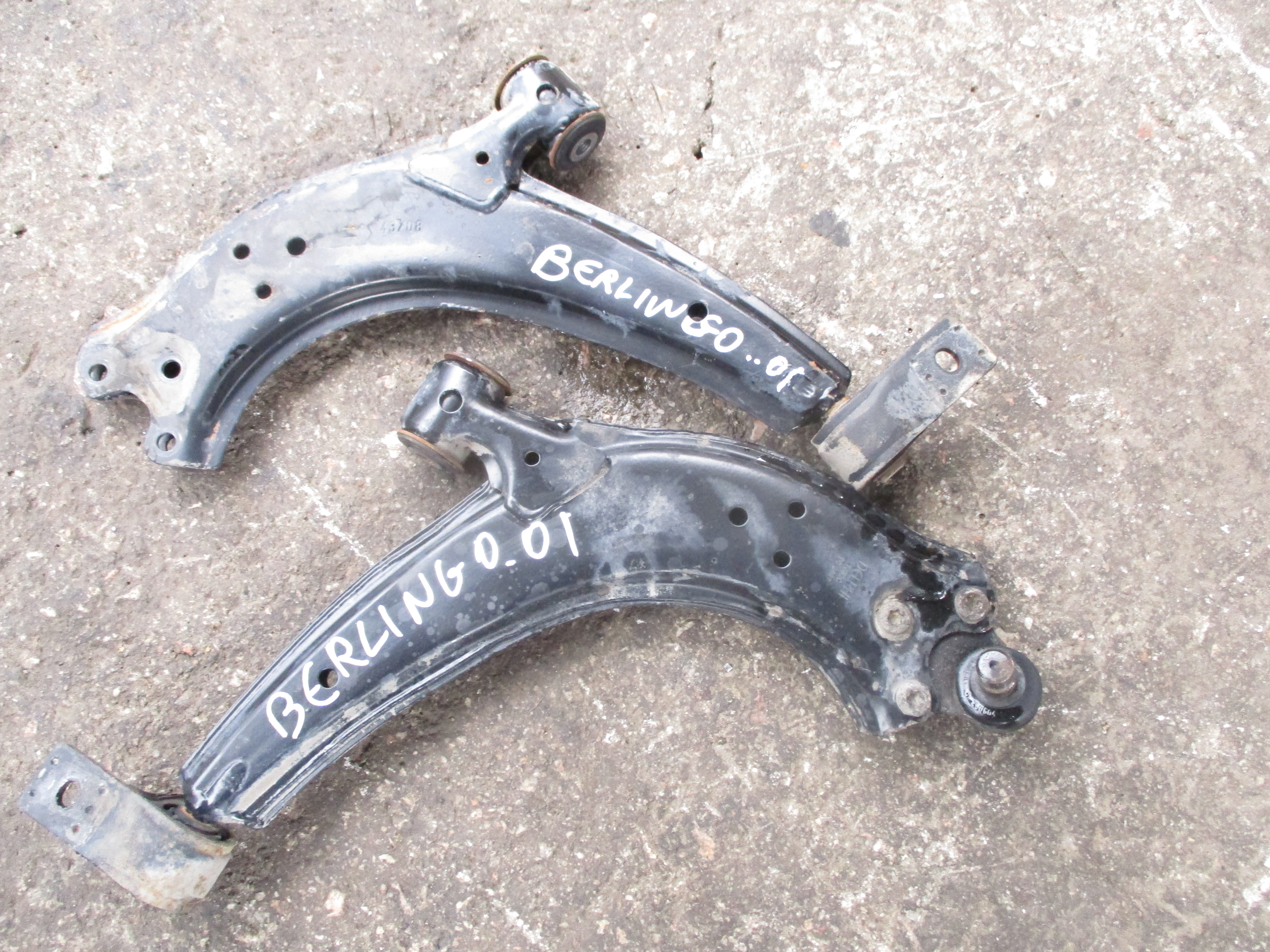 Ψαλίδια Citroen Berlingo ’01 Προσφορά.