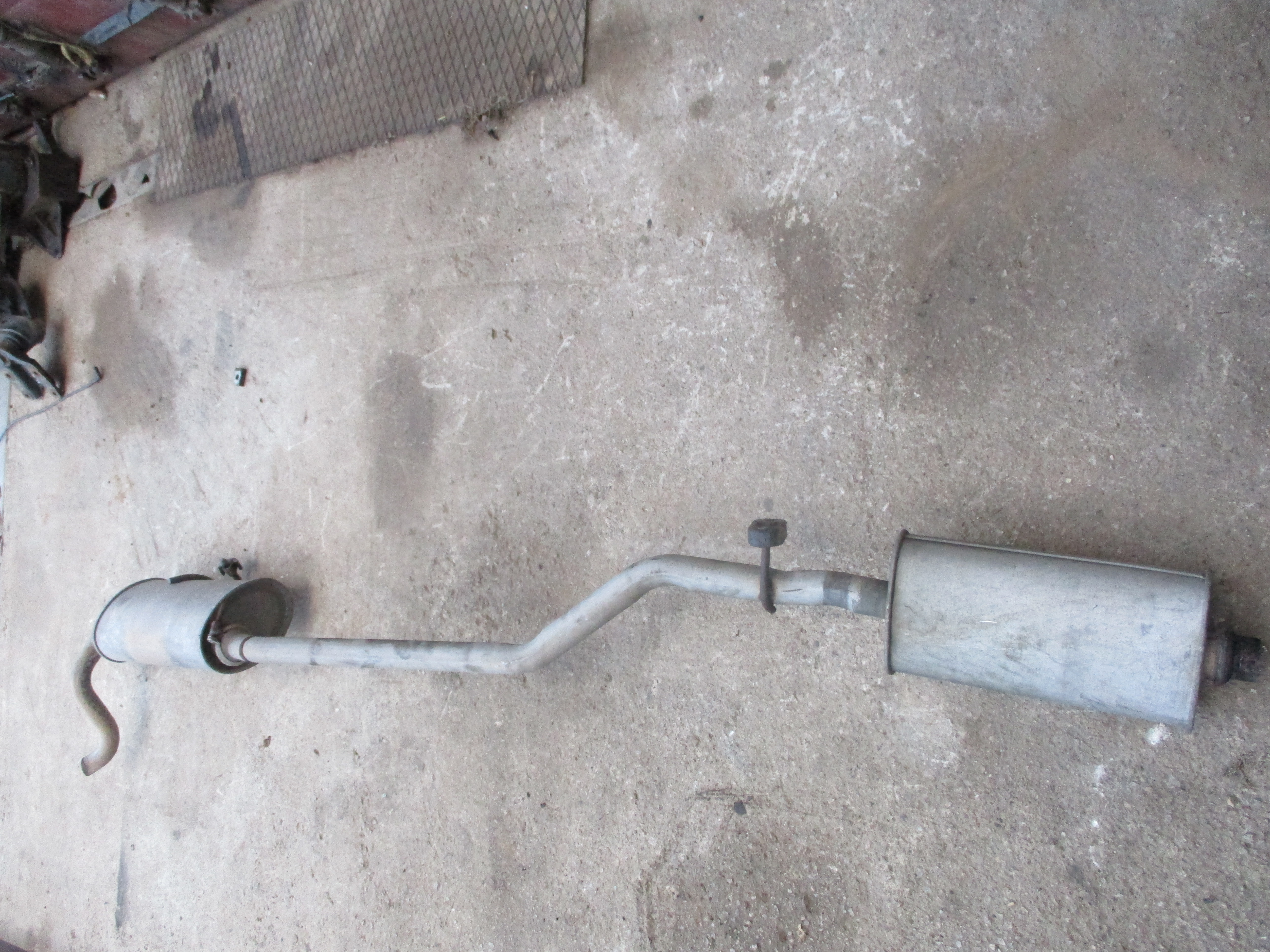 Τελικό Καζανάκι Εξάτμισης Citroen Berlingo ’01 Προσφορά.