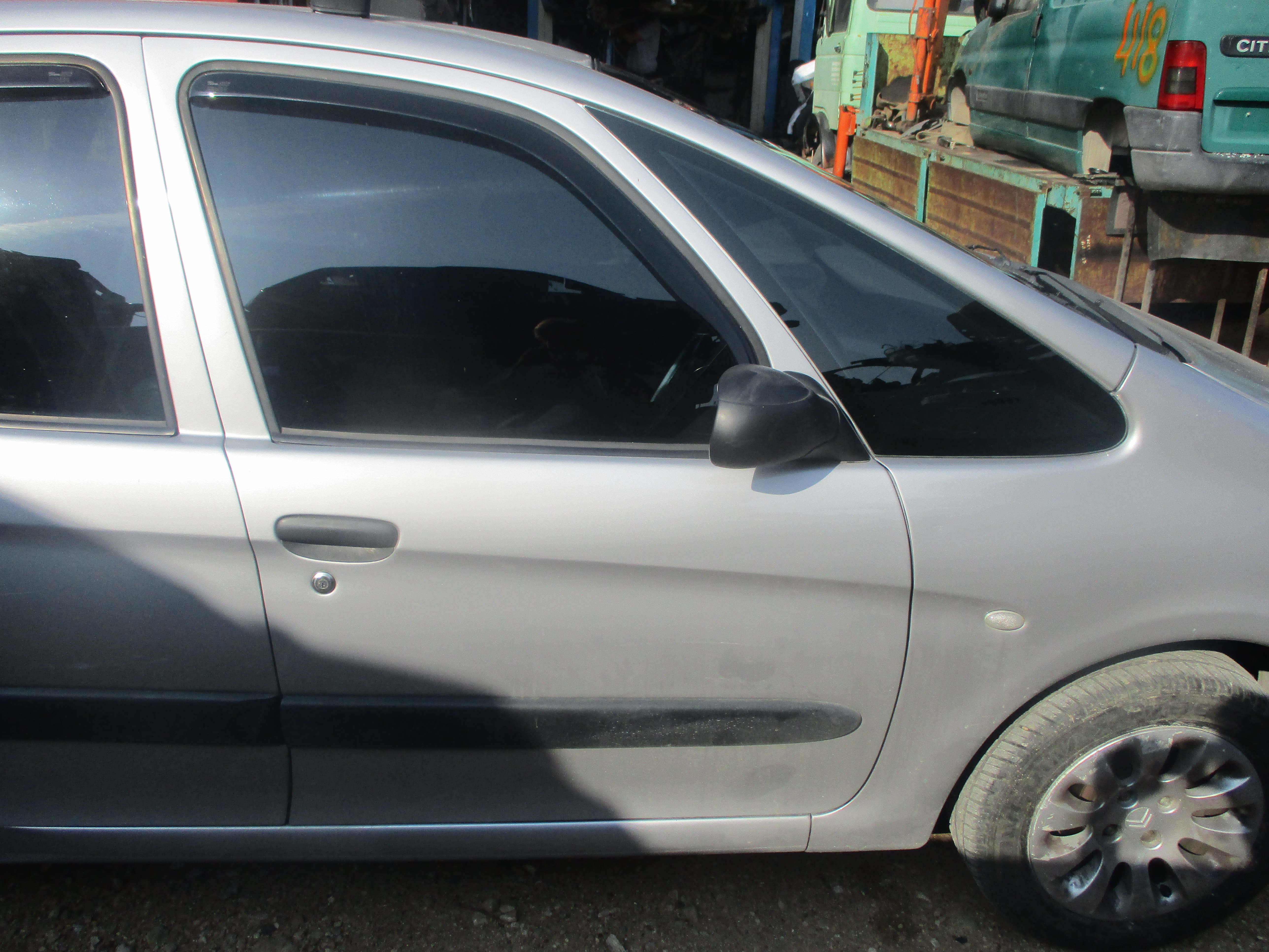 Μεντεσέδες Πορτών Citroen Xsara Picasso ’01 Προσφορά.