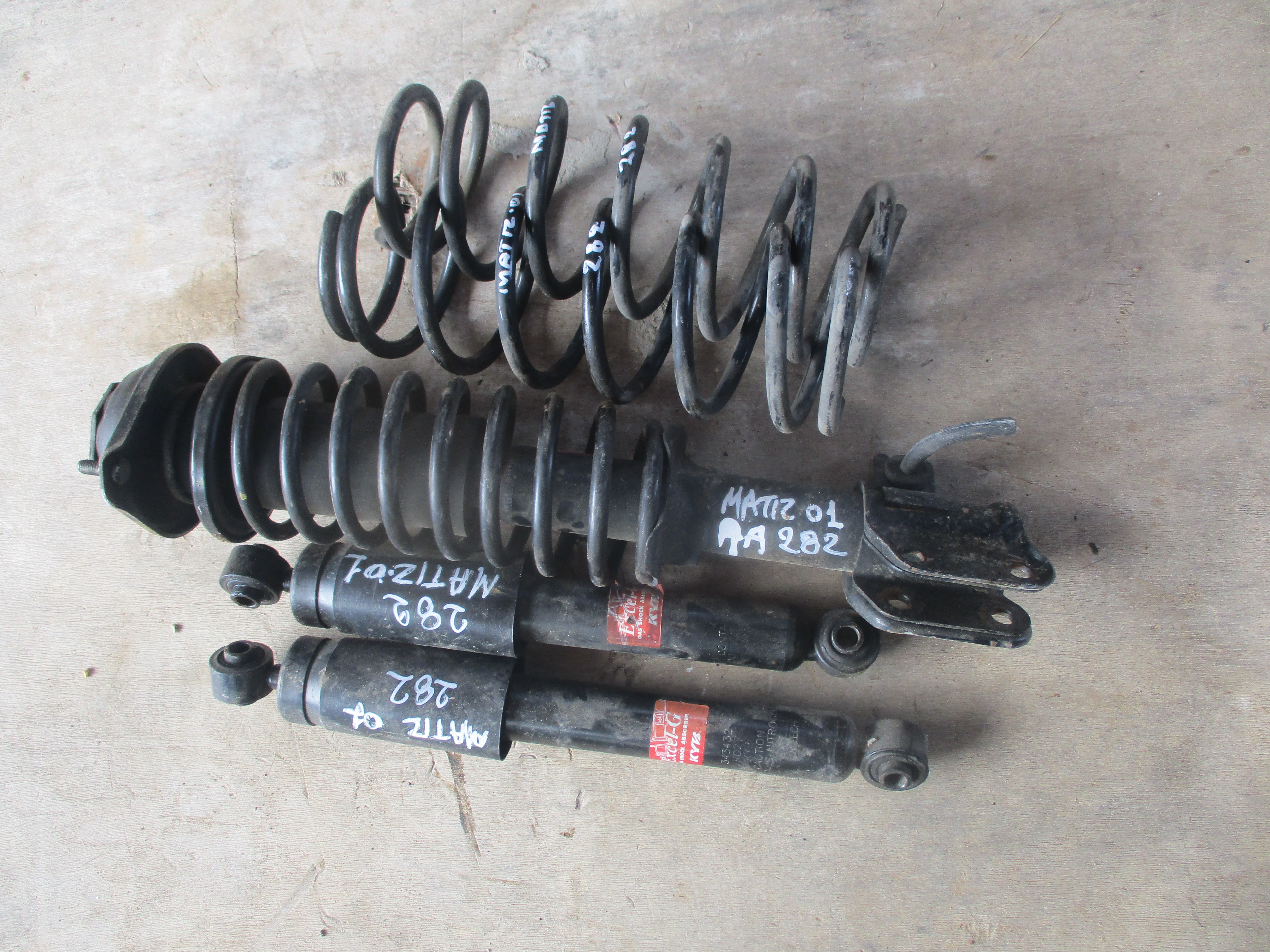 Ελατήρια Daewoo Matiz ’00 ( Προσφορά 15 Ευρώ \ τεμάχιο! )