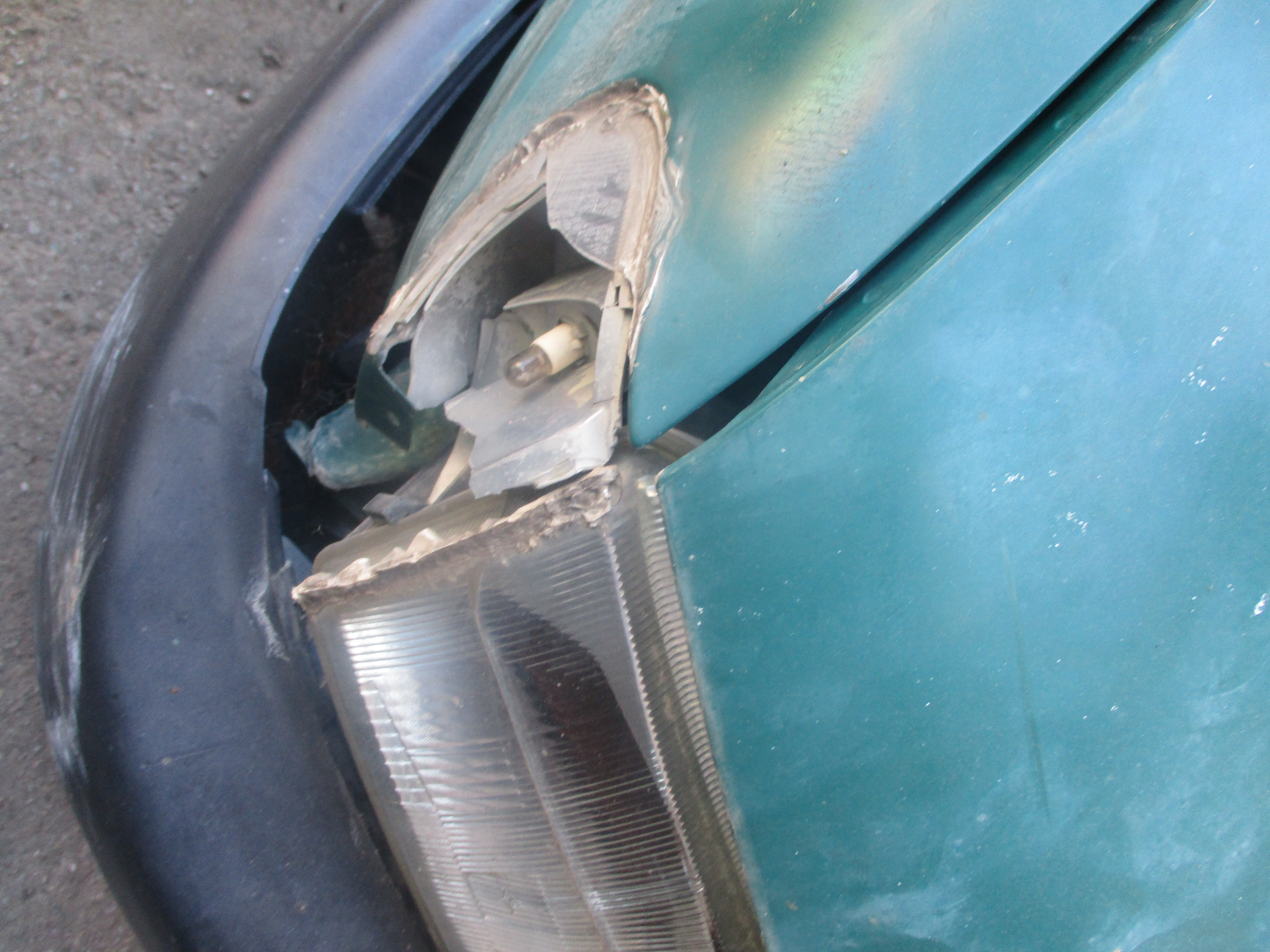 Φανάρια Εμπρός Citroen Berlingo ’01 Προσφορά.