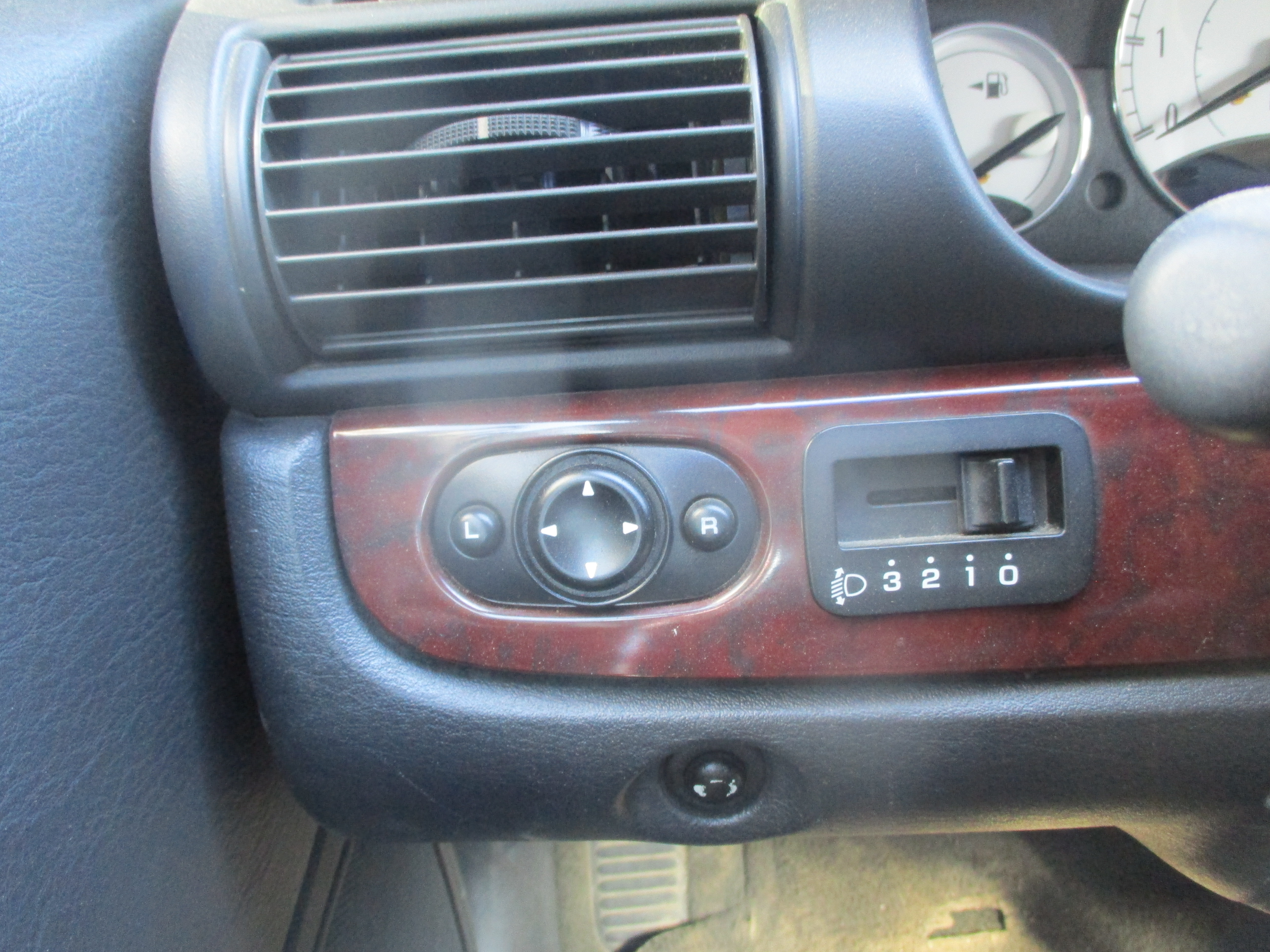 Διακόπτης Ρύθμισης Καθρεφτών Chrysler Sebring ’01 Προσφορά.