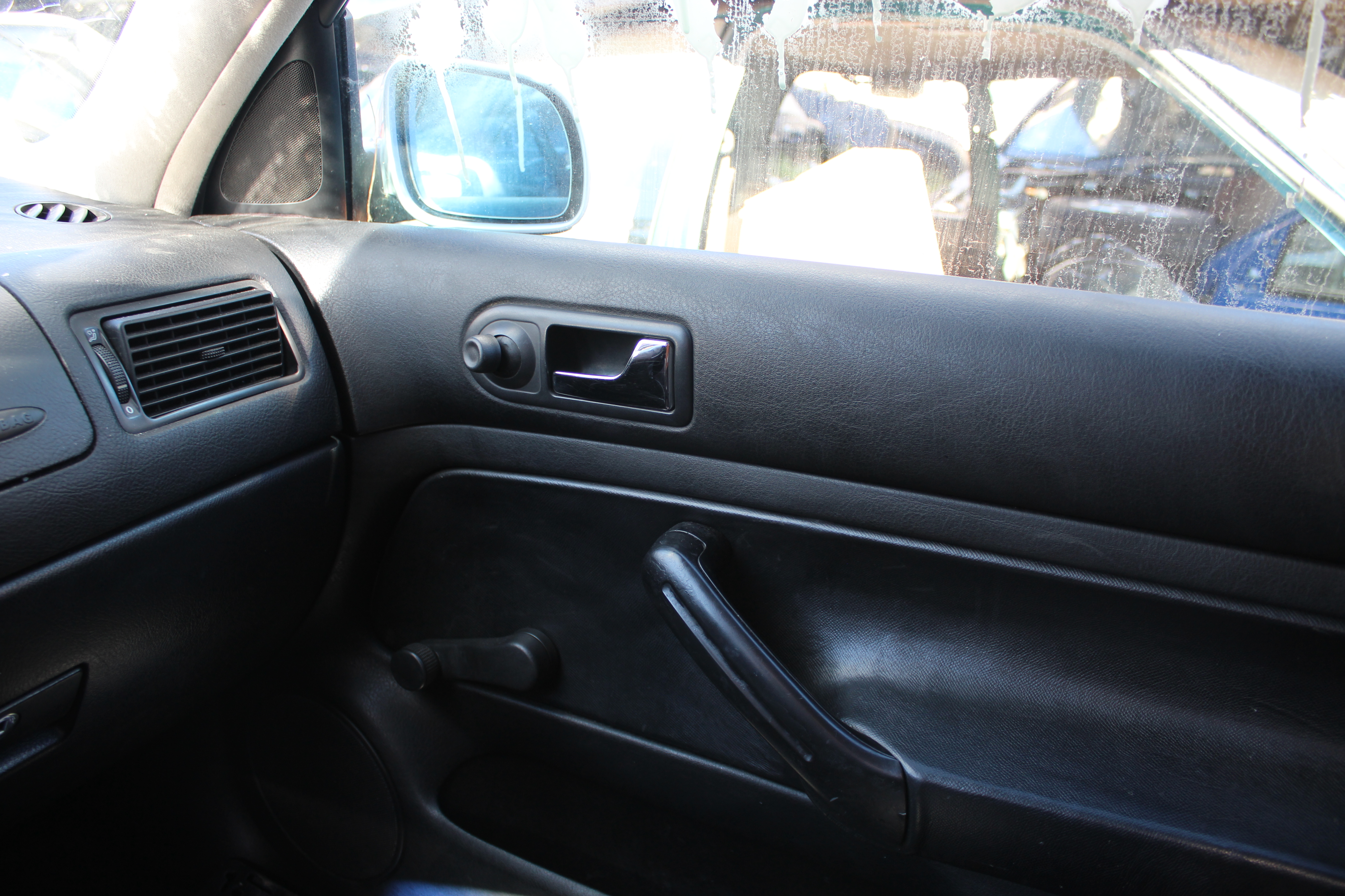 Χερούλια Εσωτερικά VW Golf ’02 Προσφορά.