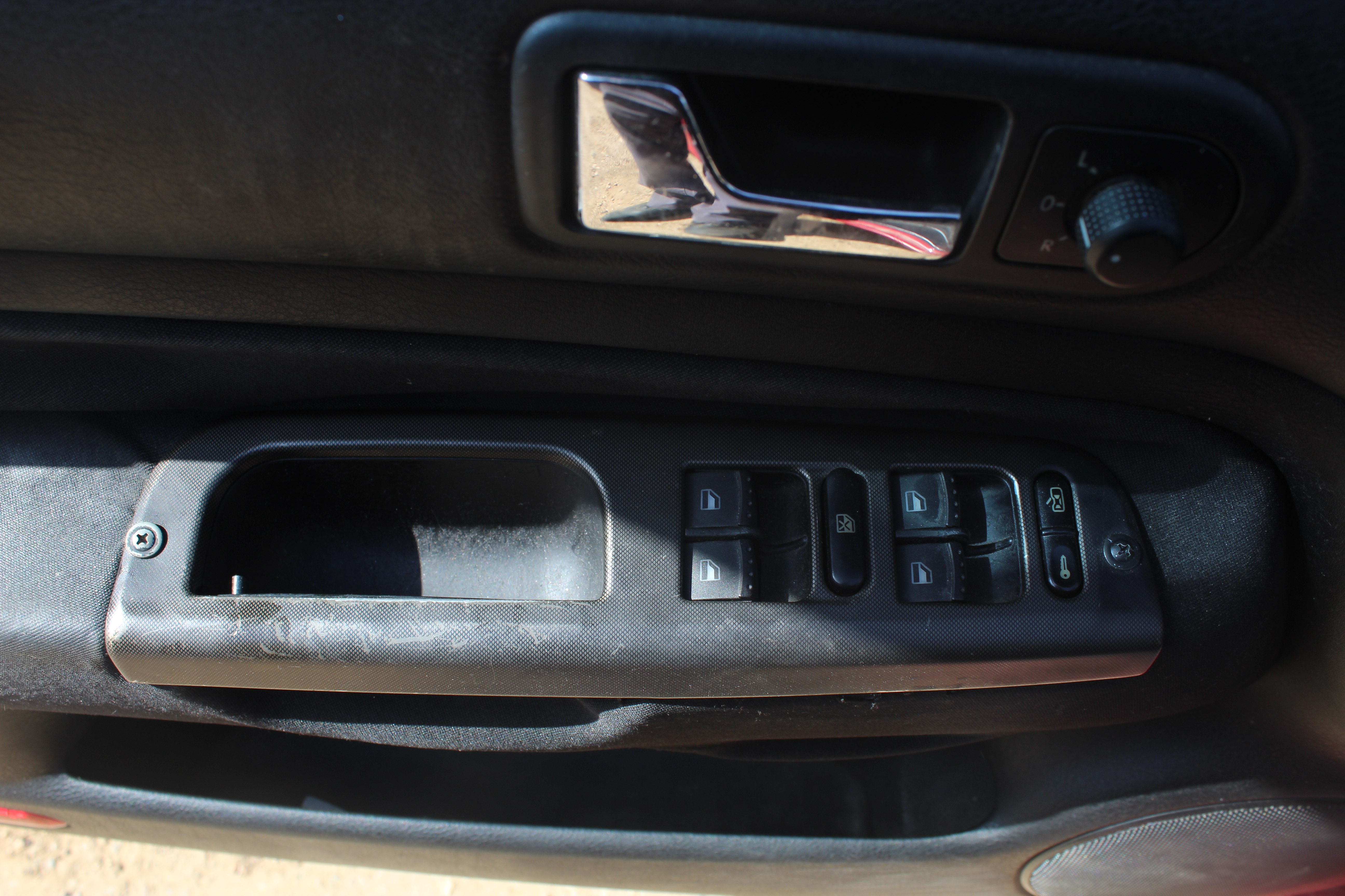 Διακόπτης Παραθύρων Τετραπλός VW Golf ’02 Προσφορά.