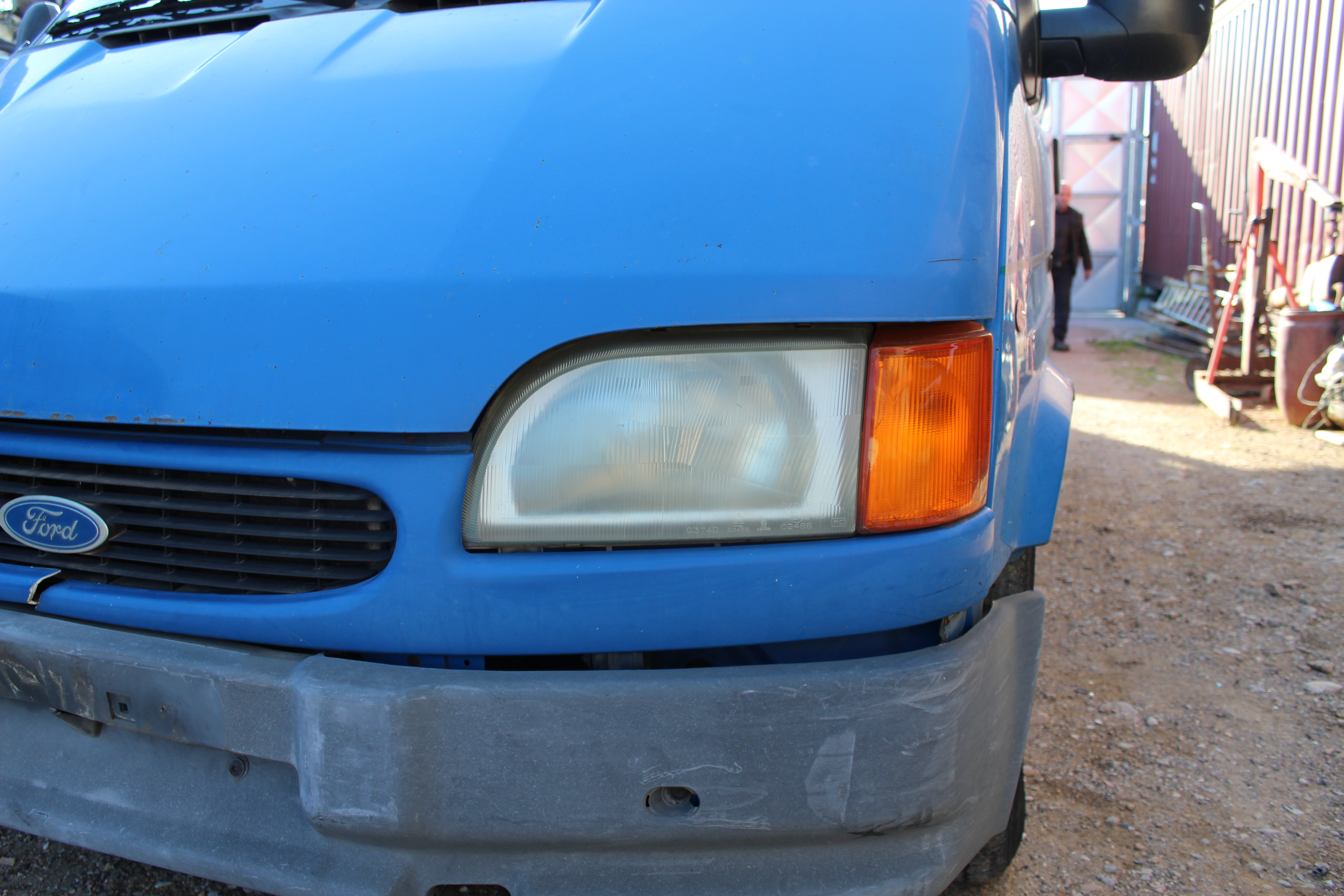 Φανάρια Εμπρός Ford Transit ’00 Προσφορά.
