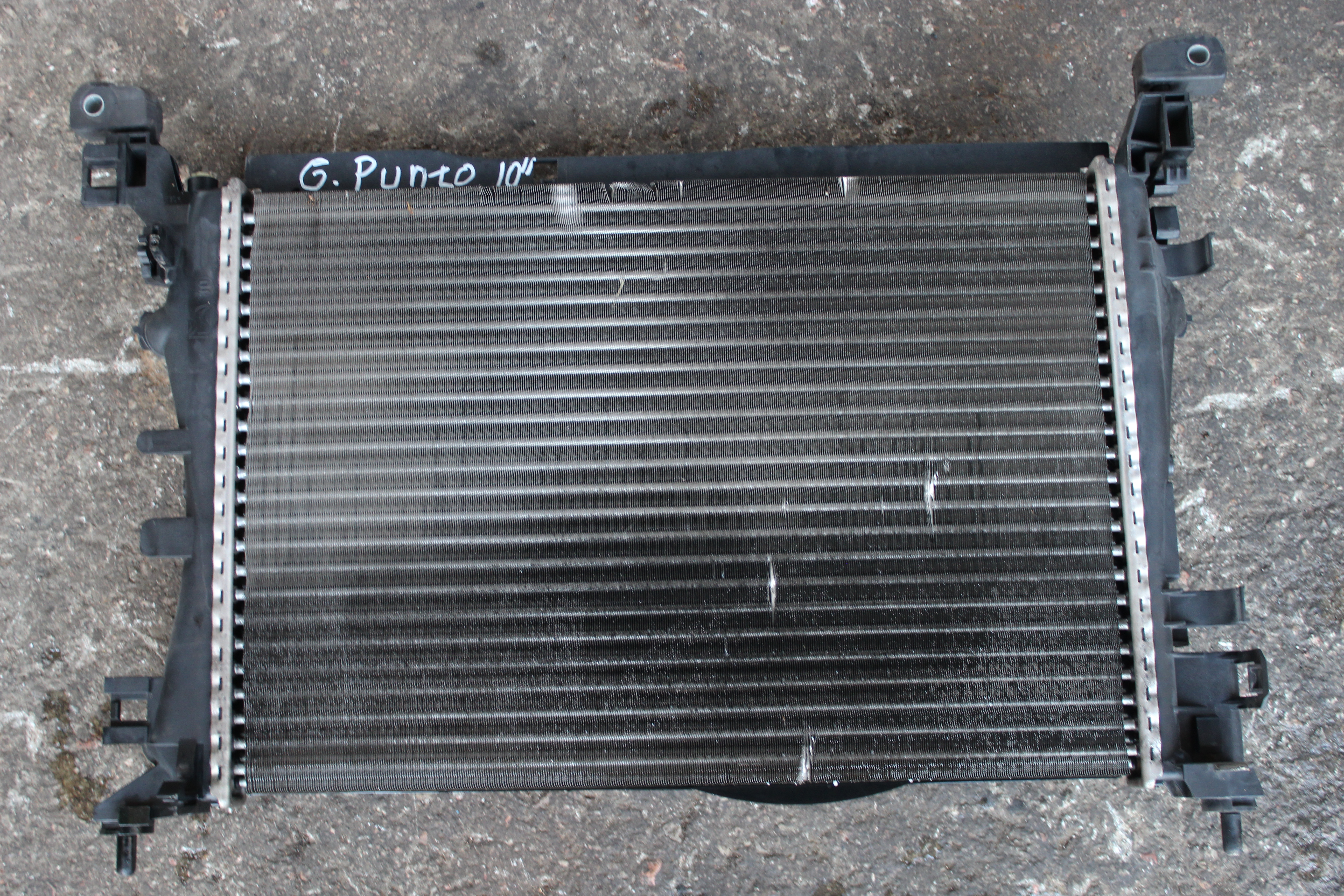 Ψυγείο Νερού Fiat Grande Punto ’10 Προσφορά.