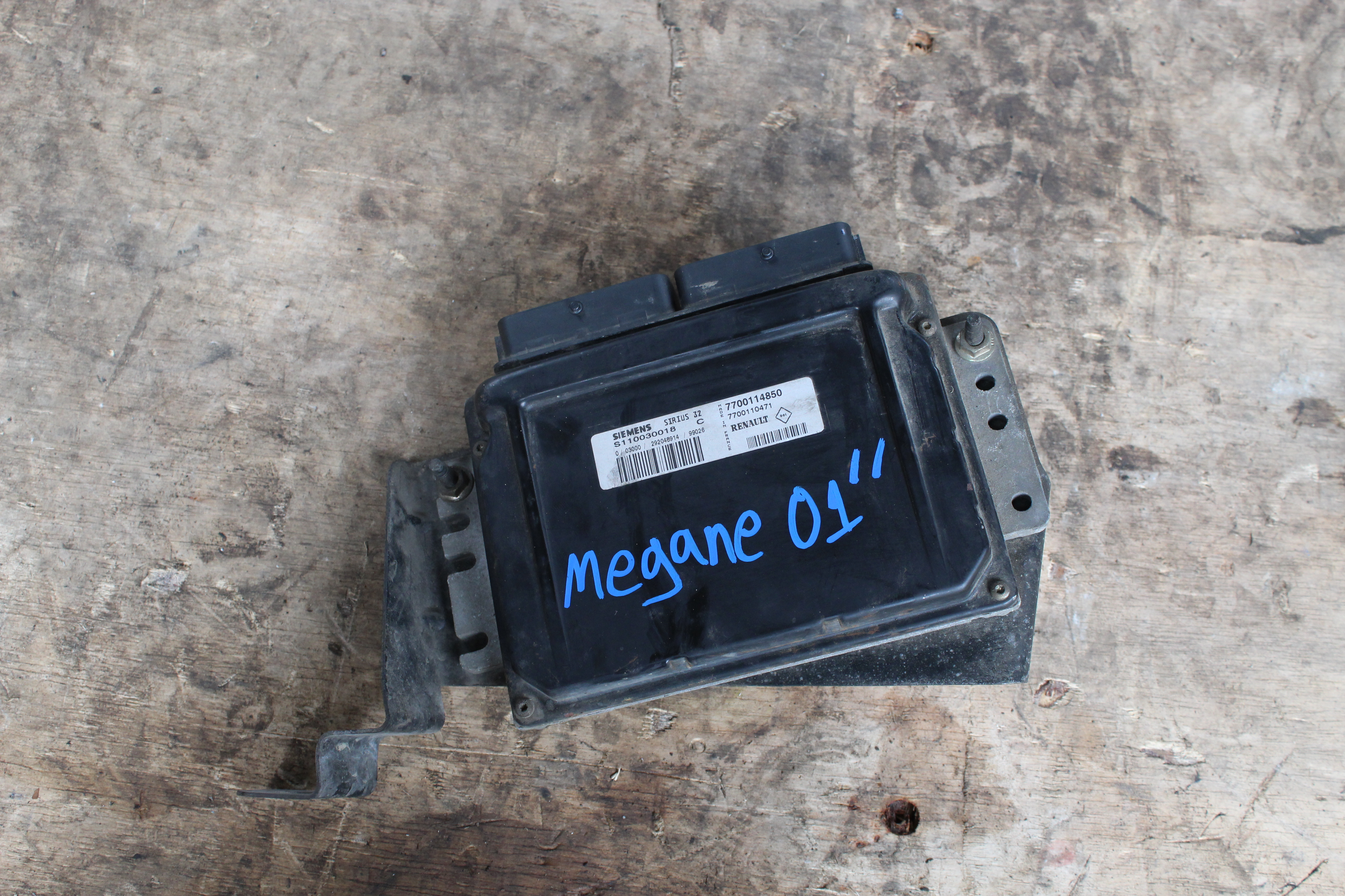 Εγκέφαλος Κινητήρα Σετ ( 7700114850 ) Renault Megane Classic ’01 Προσφορά.