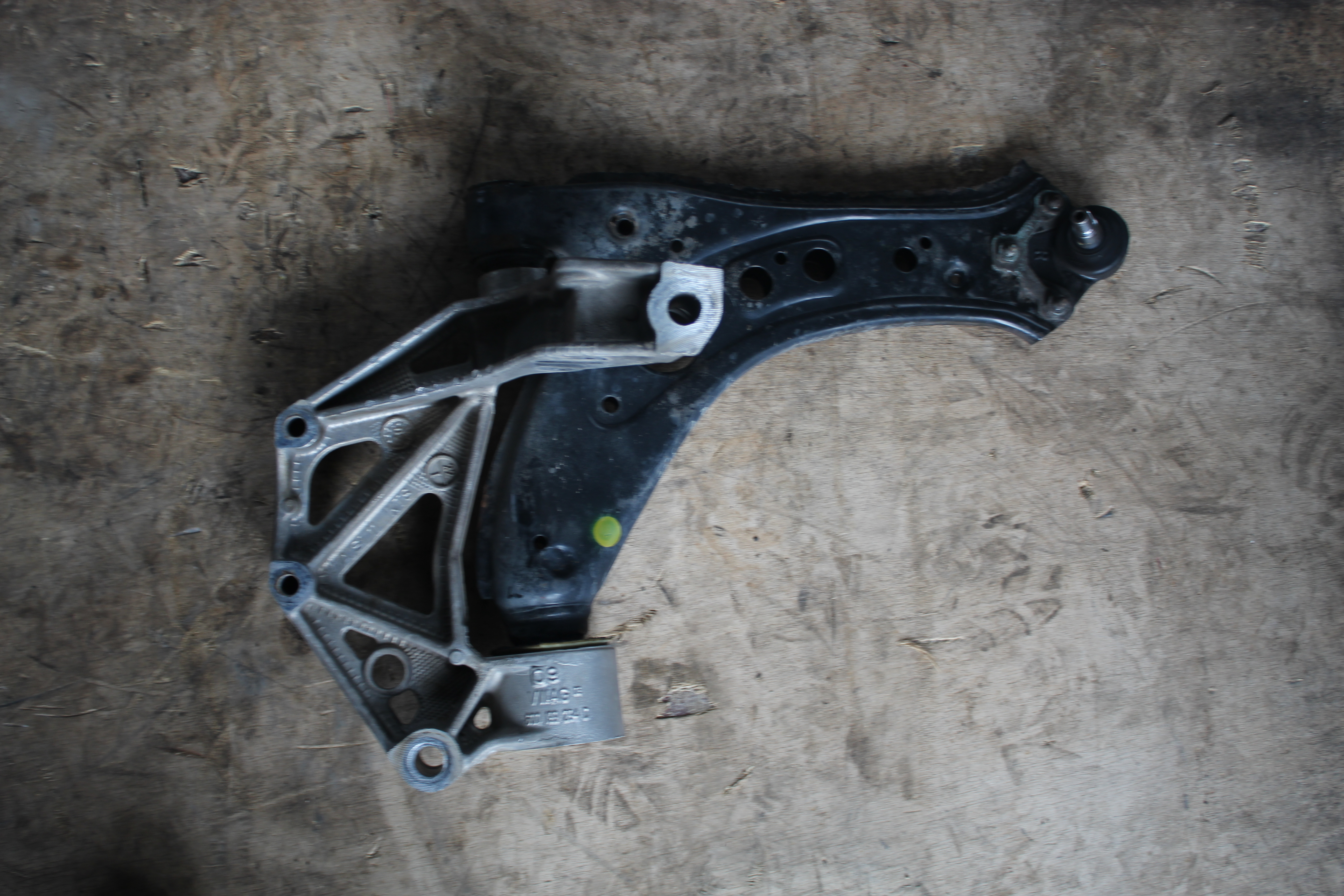 Ψαλίδια Εμπρός Seat Ibiza ’03 Προσφορά.
