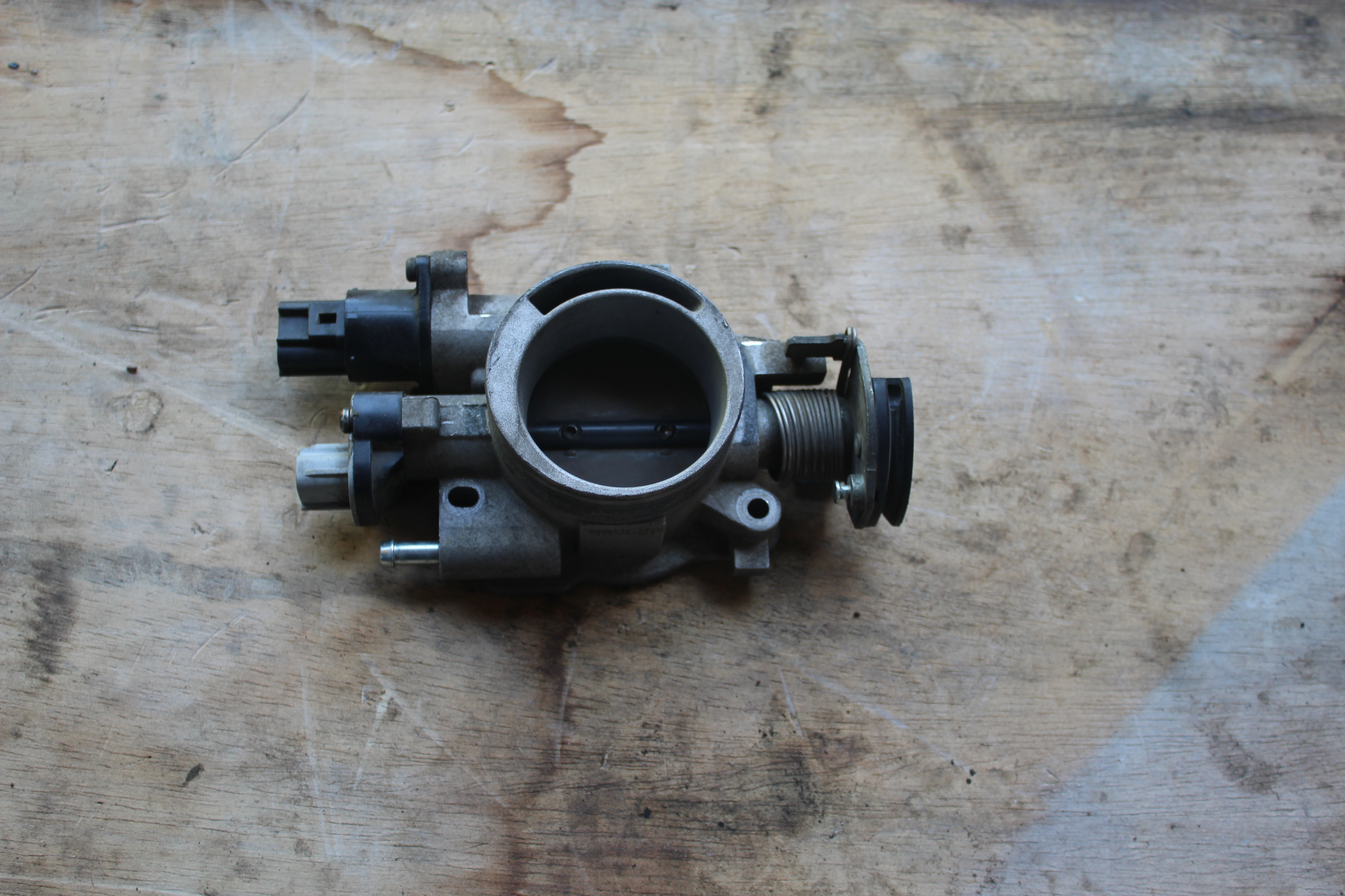 Πεταλούδα Γκαζιού ( 11200012AB , 53013241AC ) Jeep Grand Cherokee ’04 Προσφορά.