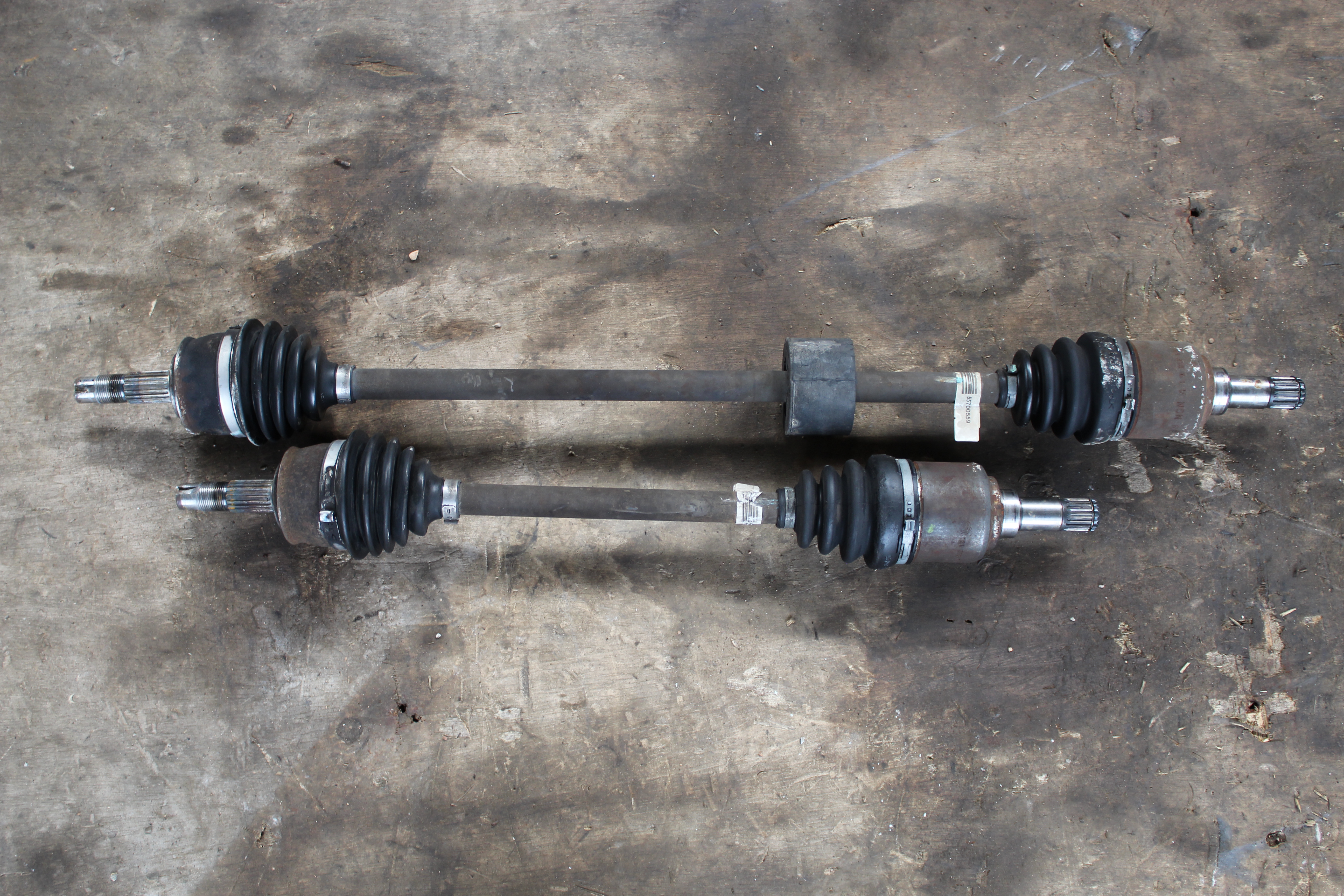 Ημιαξόνιο Αριστερό-Δεξί Fiat Grande Punto ’08 Προσφορά.