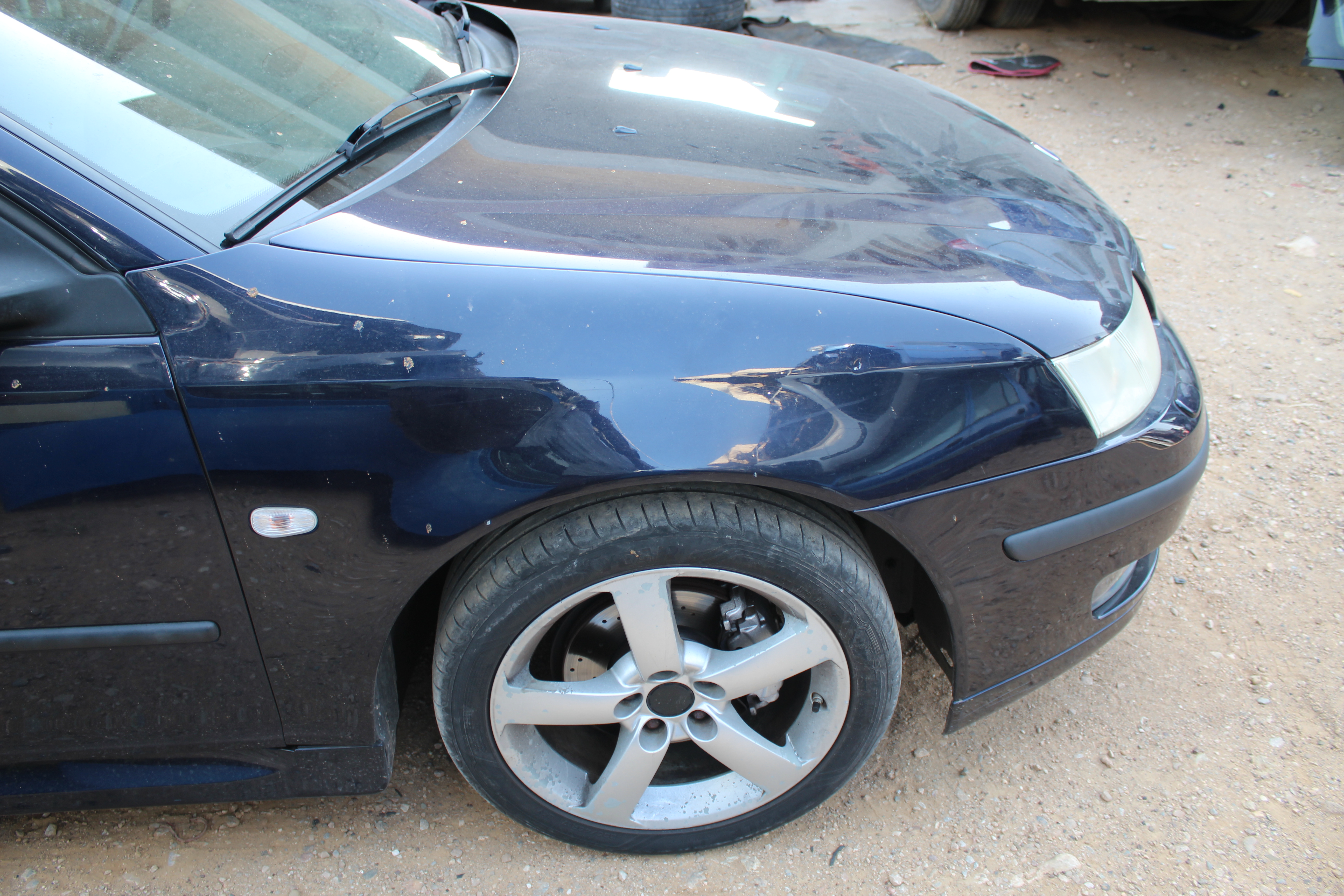 Φτερά Εμπρός Saab 9-3 ’03 Προσφορά.