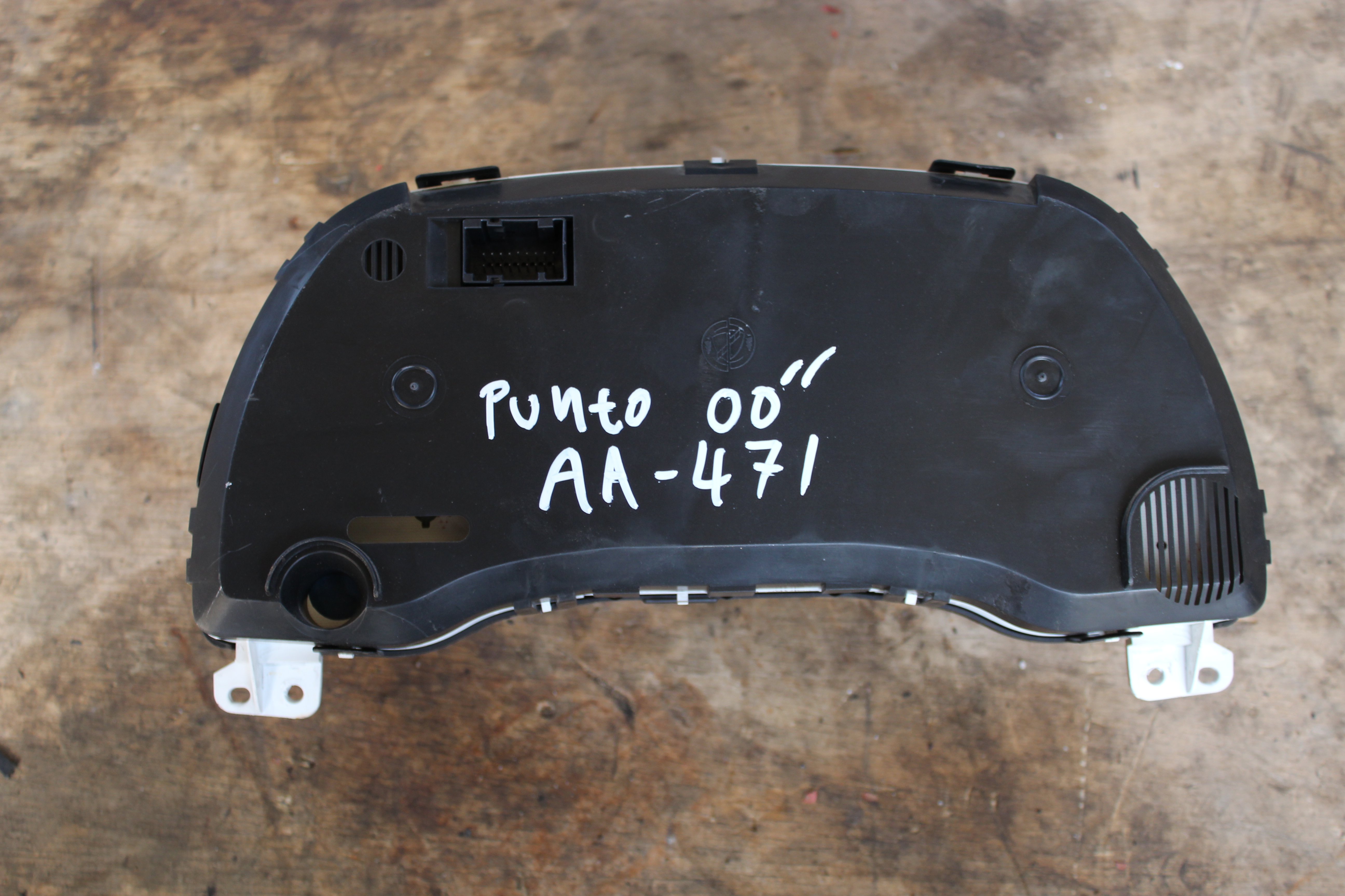Κοντέρ ( 60.6307.002.H ) Fiat Punto ’00 Προσφορά.