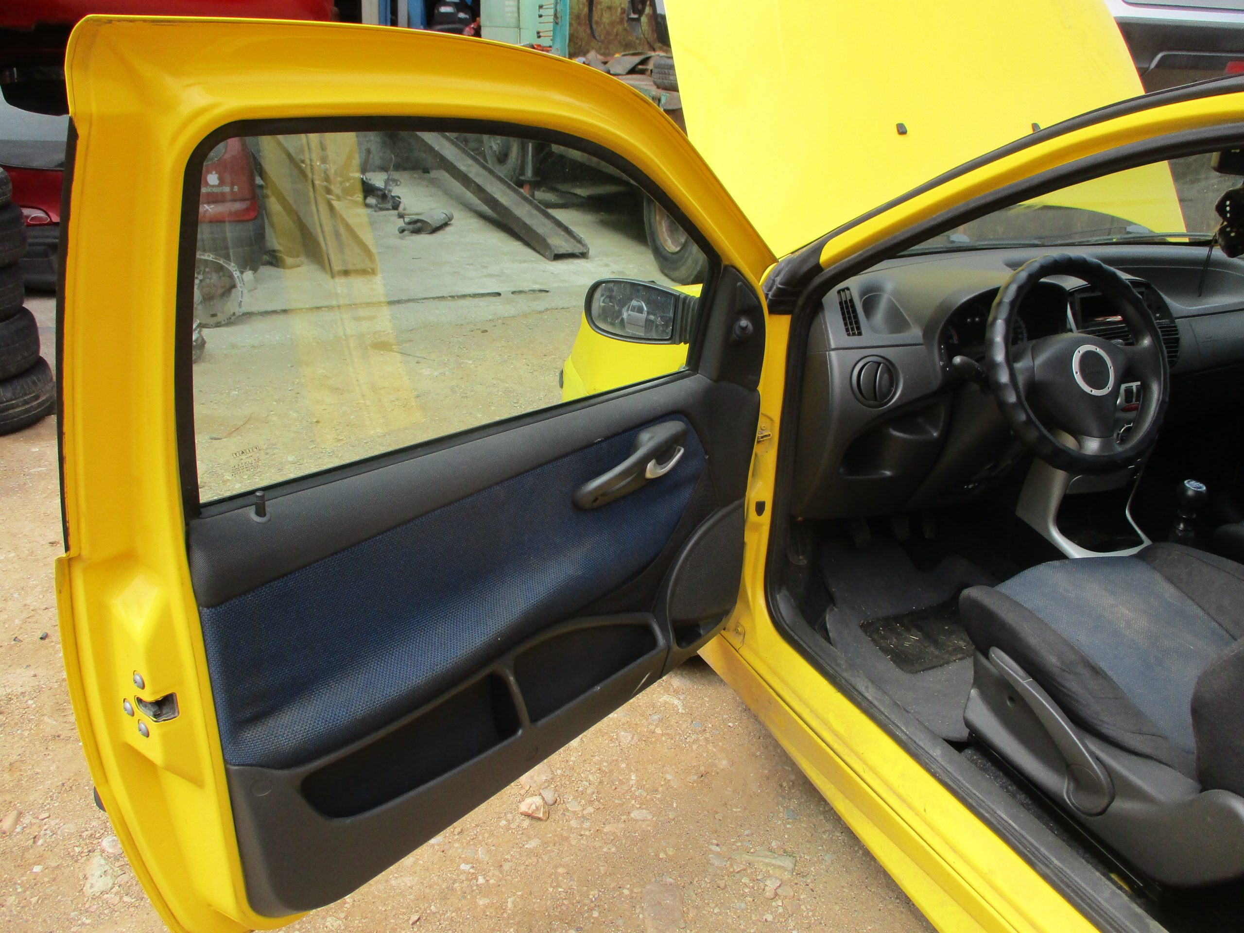 Γρύλοι Ηλεκτρικοί Fiat Punto ’01 Προσφορά.